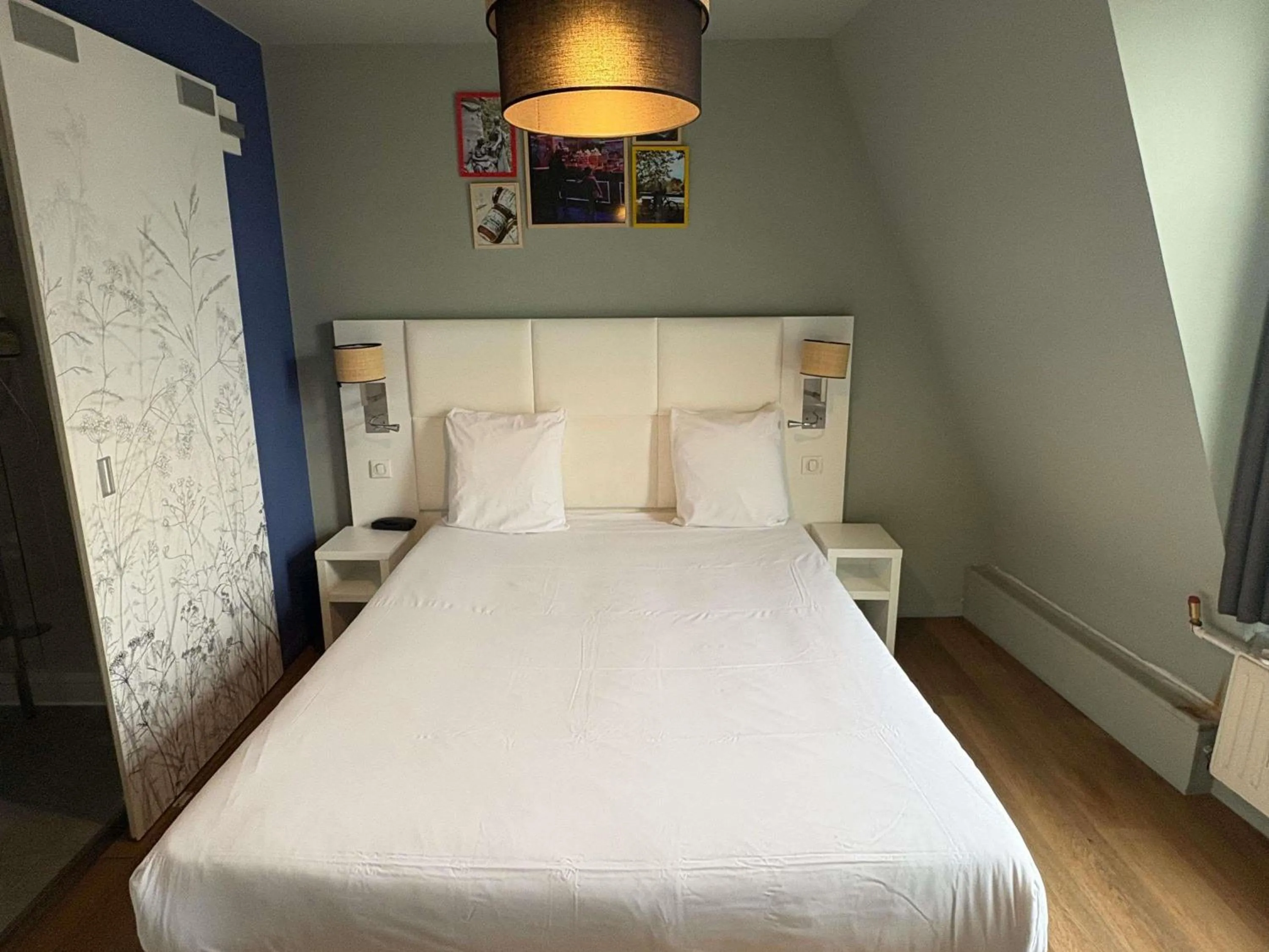 Bedroom, Bed in greet hotel Lille Gare Flandres - Groupe Accor