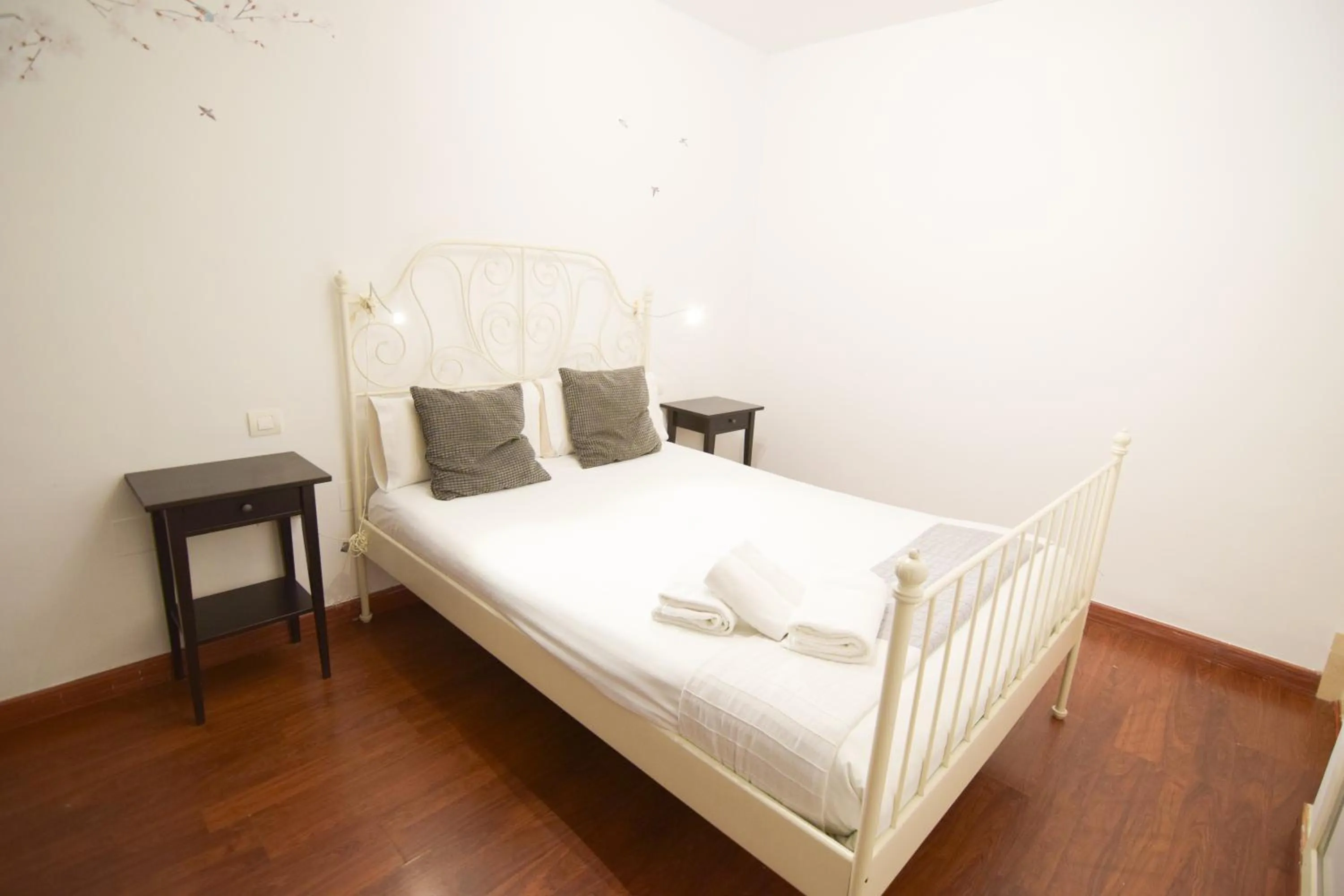 Letmalaga Economy Bishop Orchard