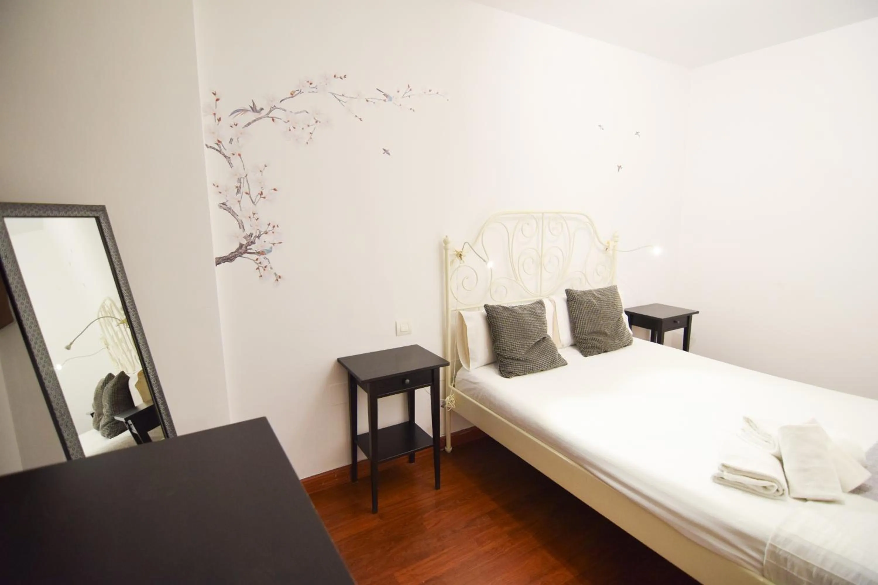 Letmalaga Economy Bishop Orchard