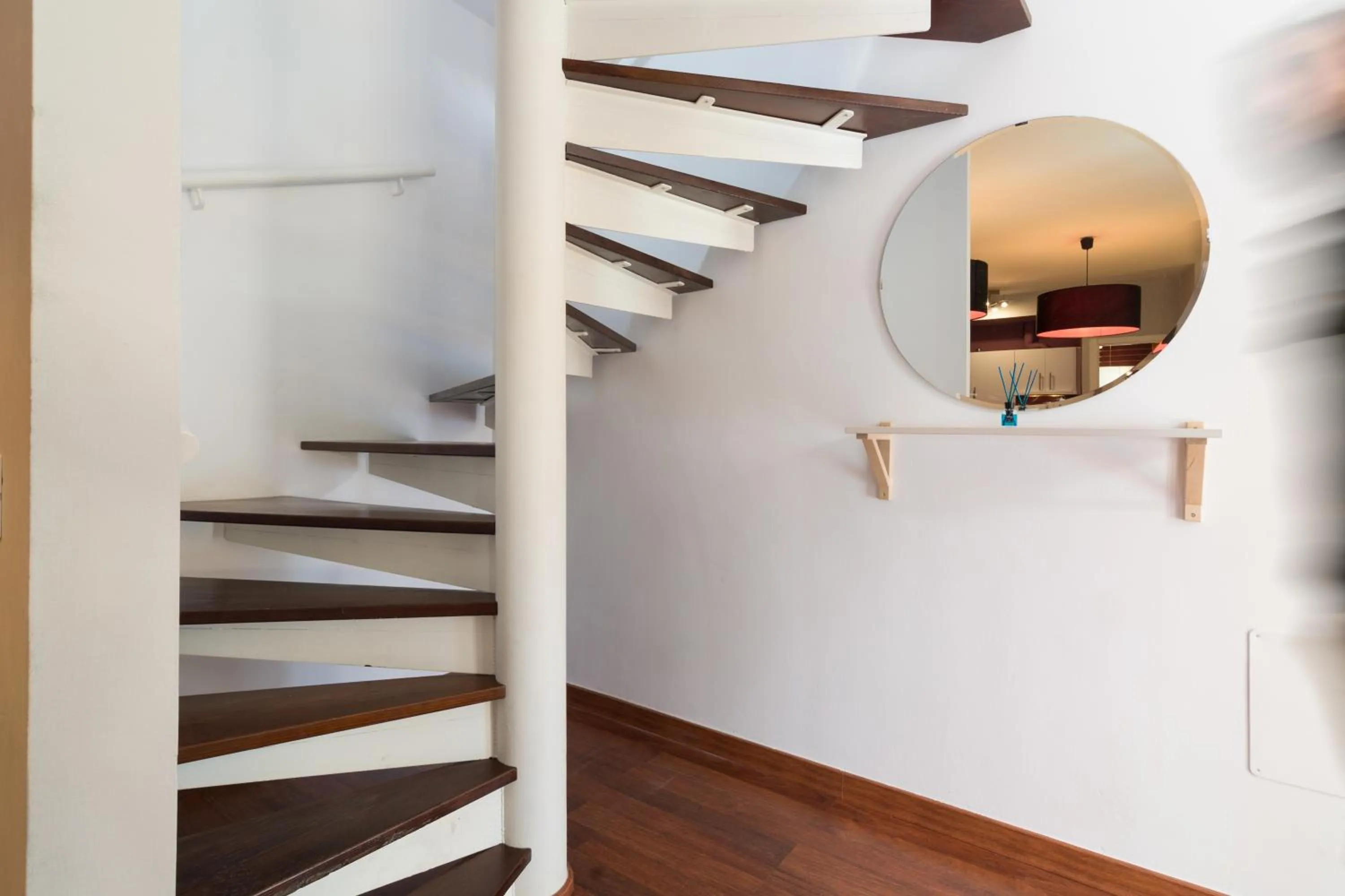 Photo of the whole room in Letmalaga Economy Bishop Orchard