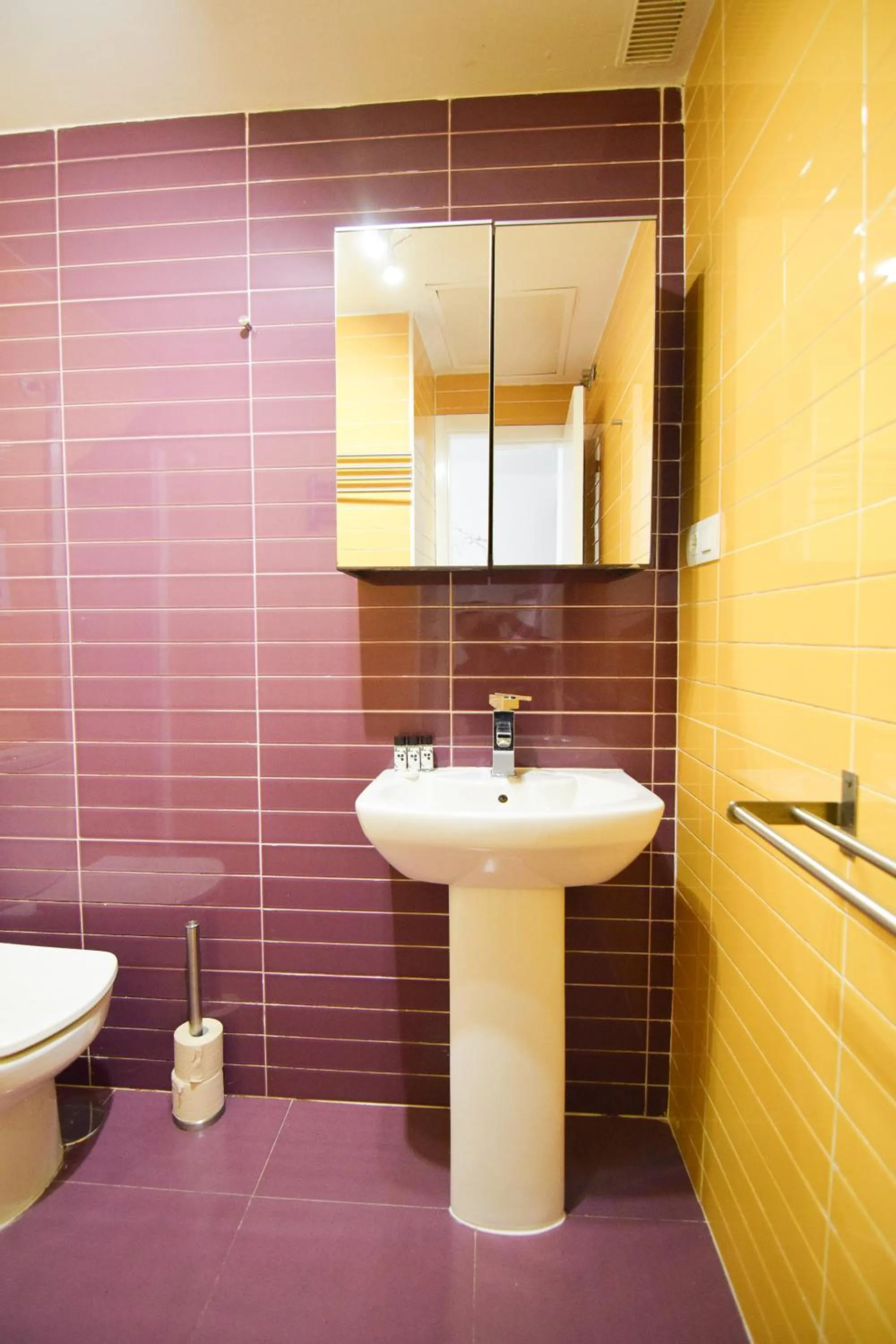 Letmalaga Economy Bishop Orchard