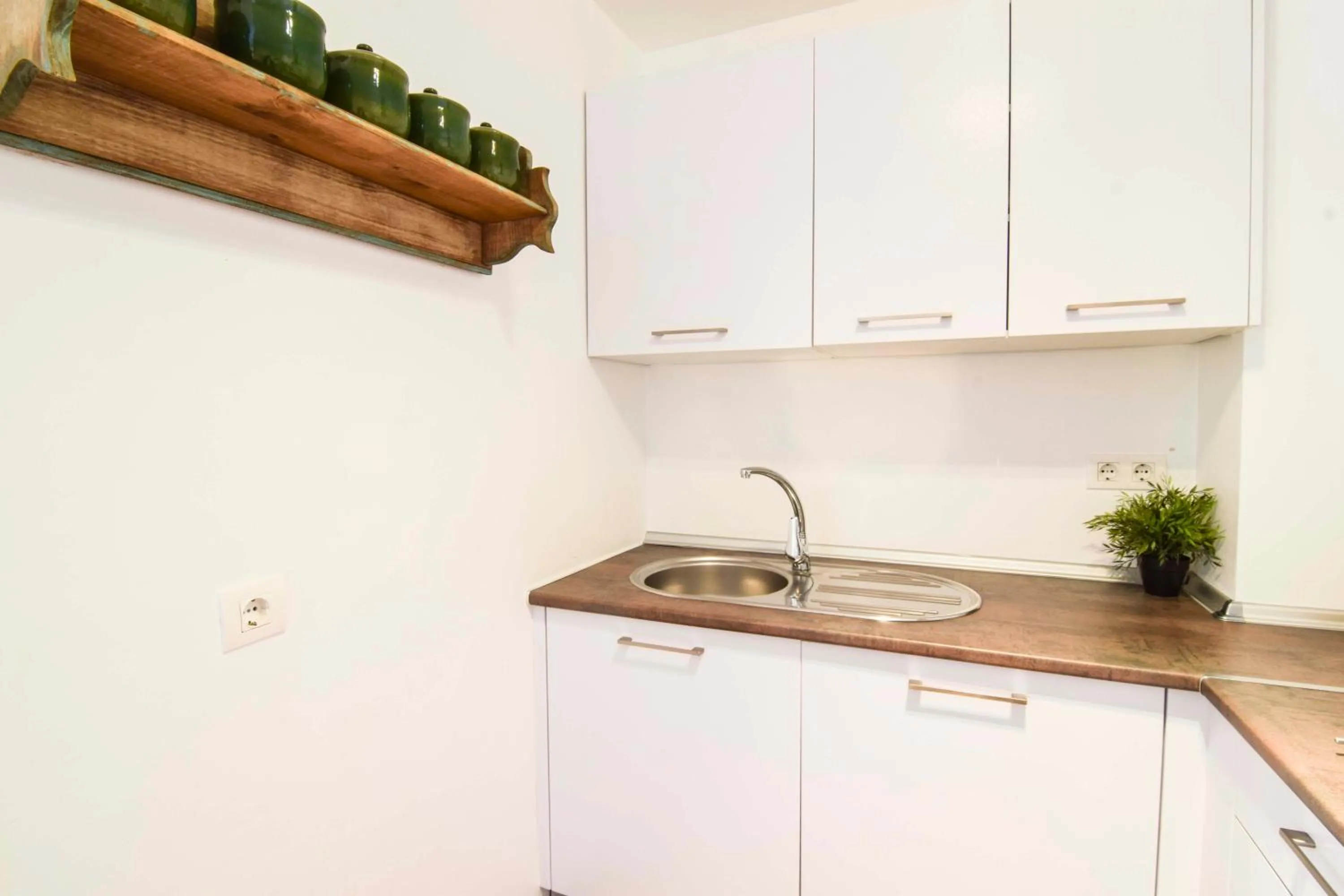 Kitchen or kitchenette in Letmalaga Economy Bishop Orchard