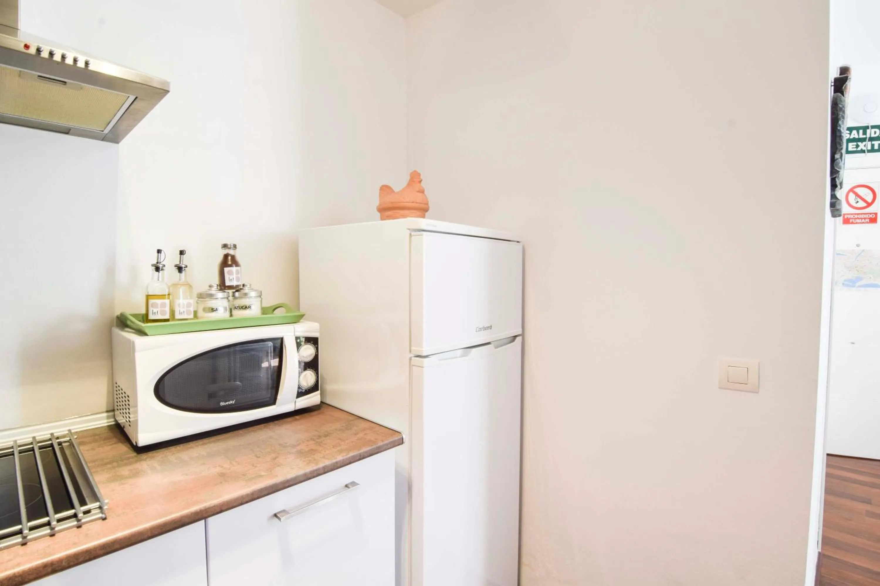 Kitchen or kitchenette in Letmalaga Economy Bishop Orchard