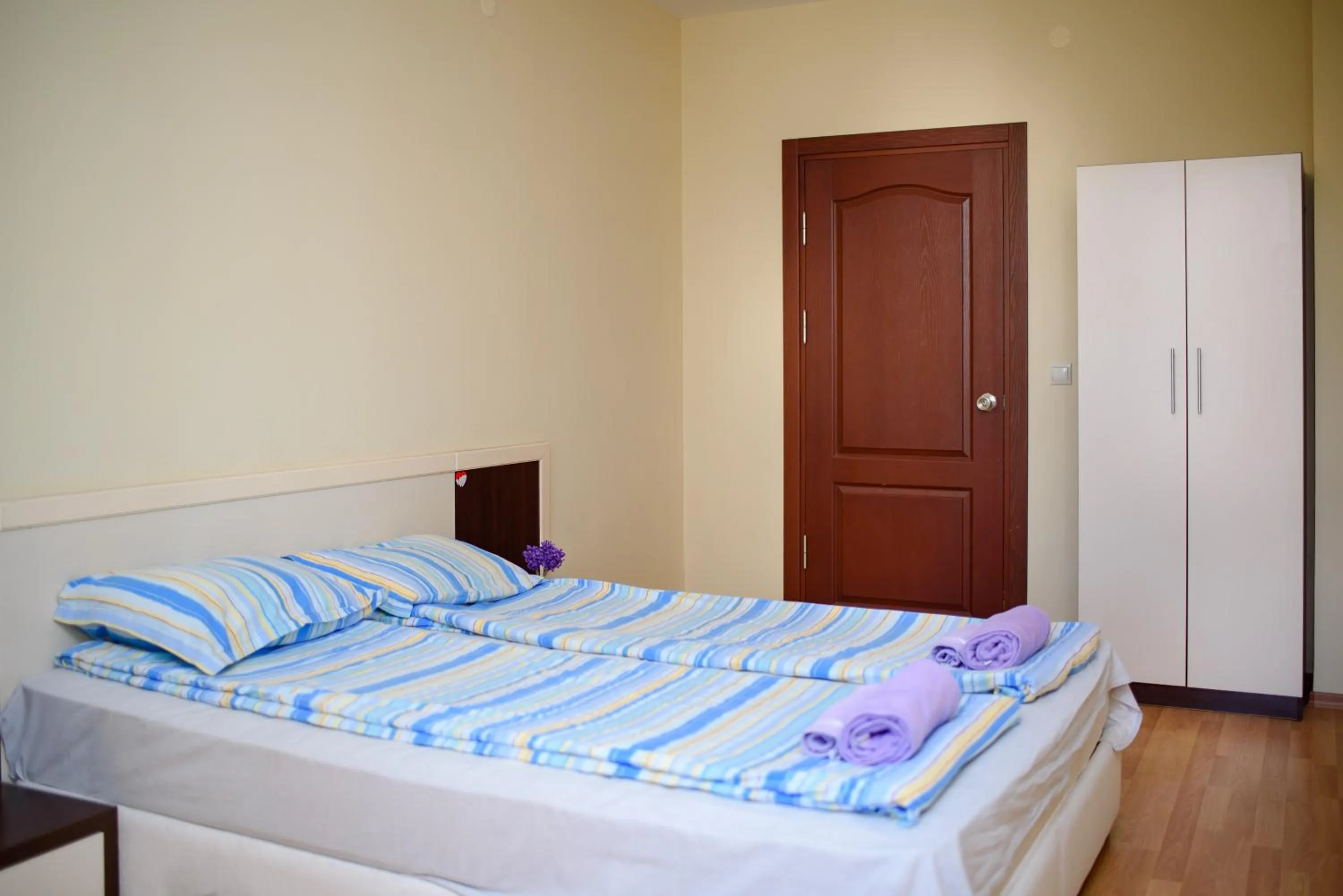 Bedroom in Sea View Rental Iglika Apartments