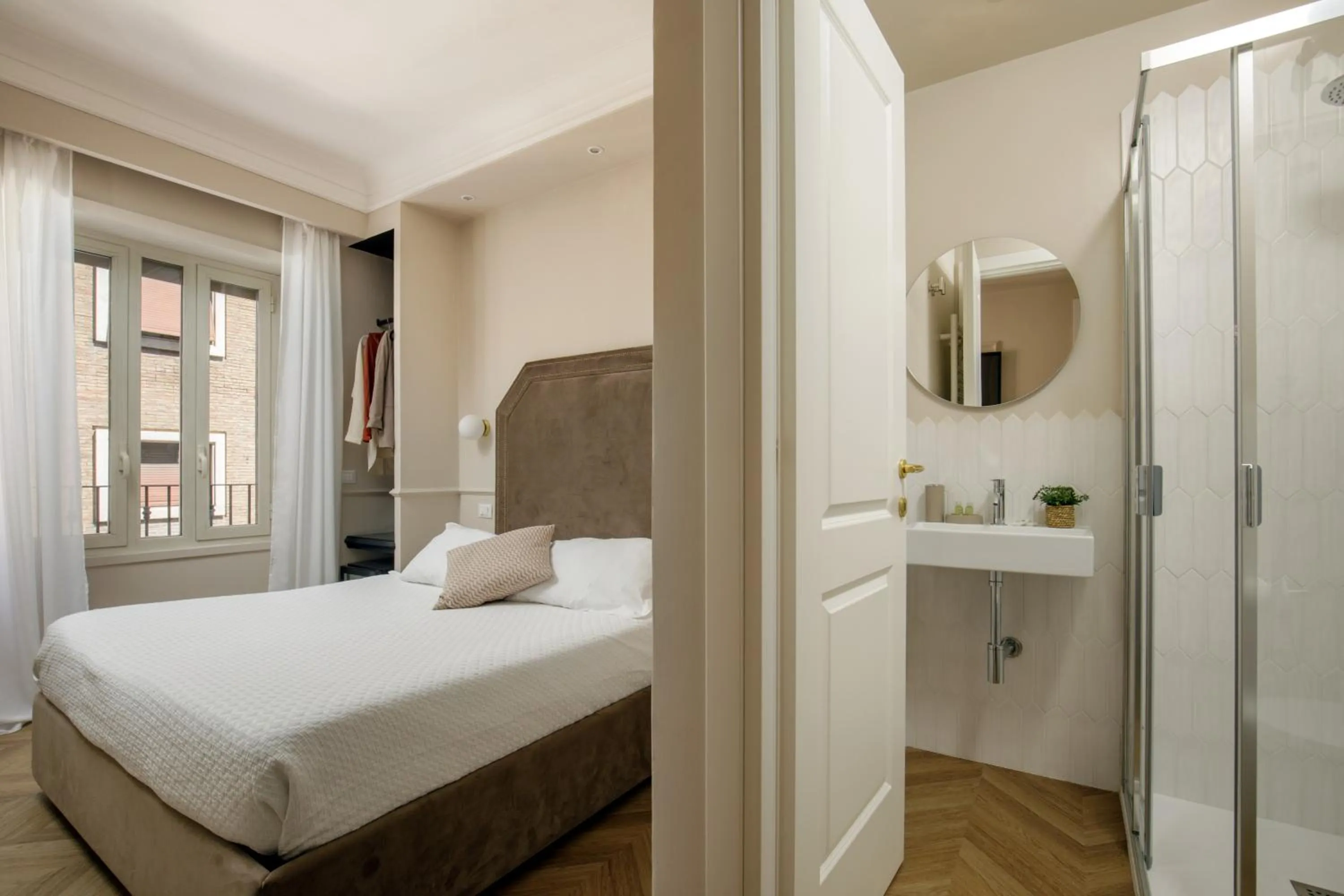 Bathroom, Bed in La Locanda di Piazza del Popolo