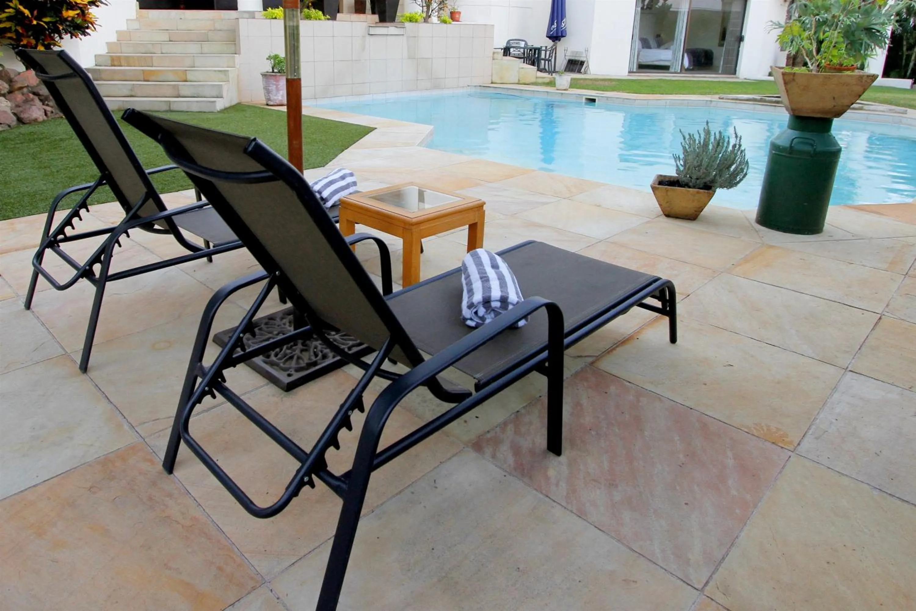 Swimming pool in La Dolce Vita Umhlanga Guesthouse