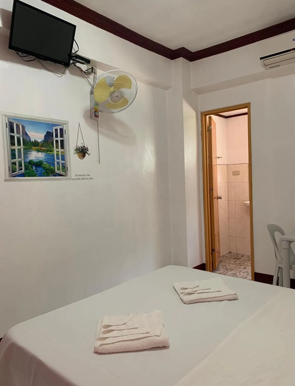 Bed in First Baby Bytes Guest House