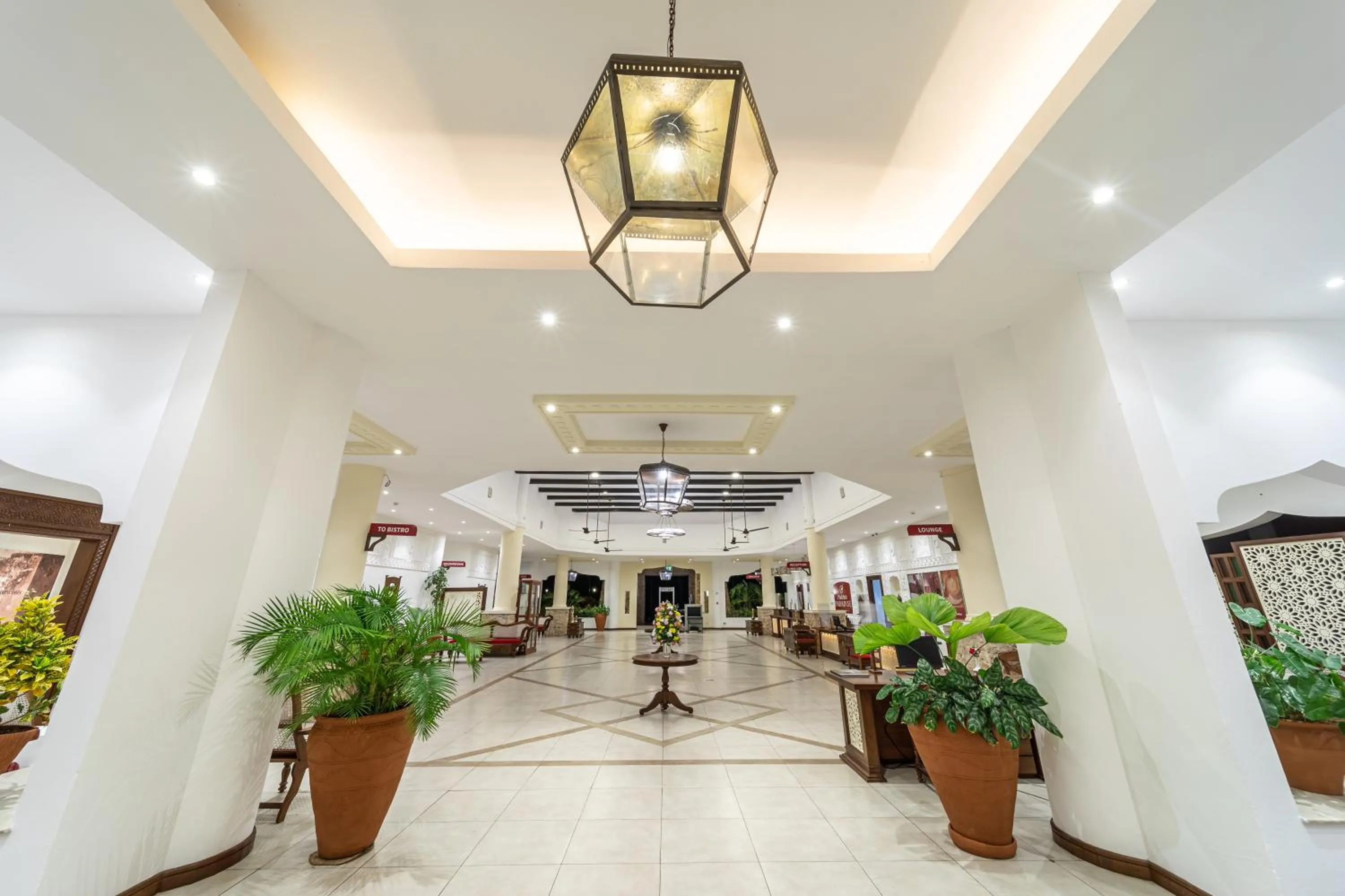 Lobby or reception in PrideInn Paradise Beach Resort & Spa Mombasa