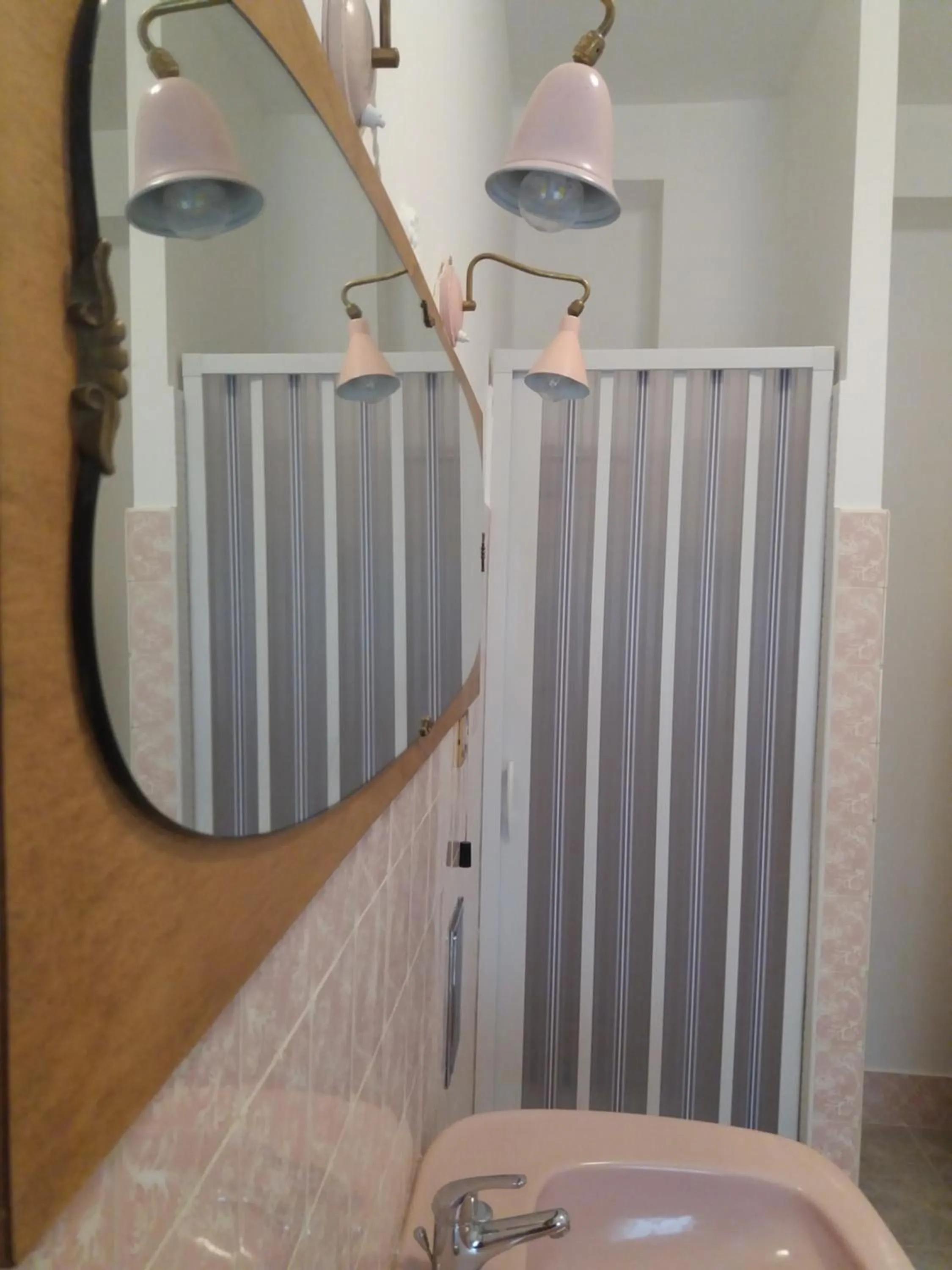 Shower in A Casa Mia