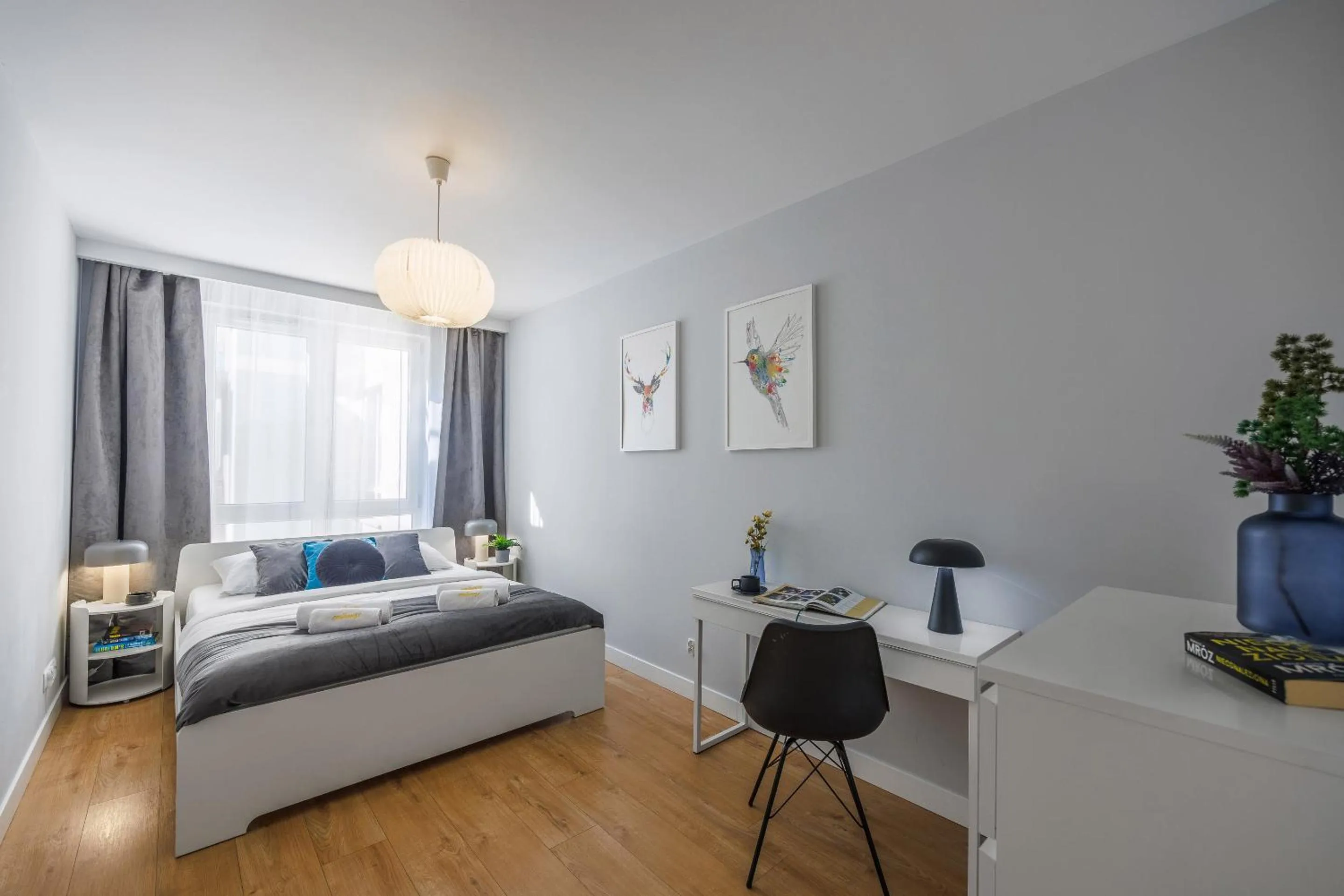 Bed in Emihouse CityVibe Apartments