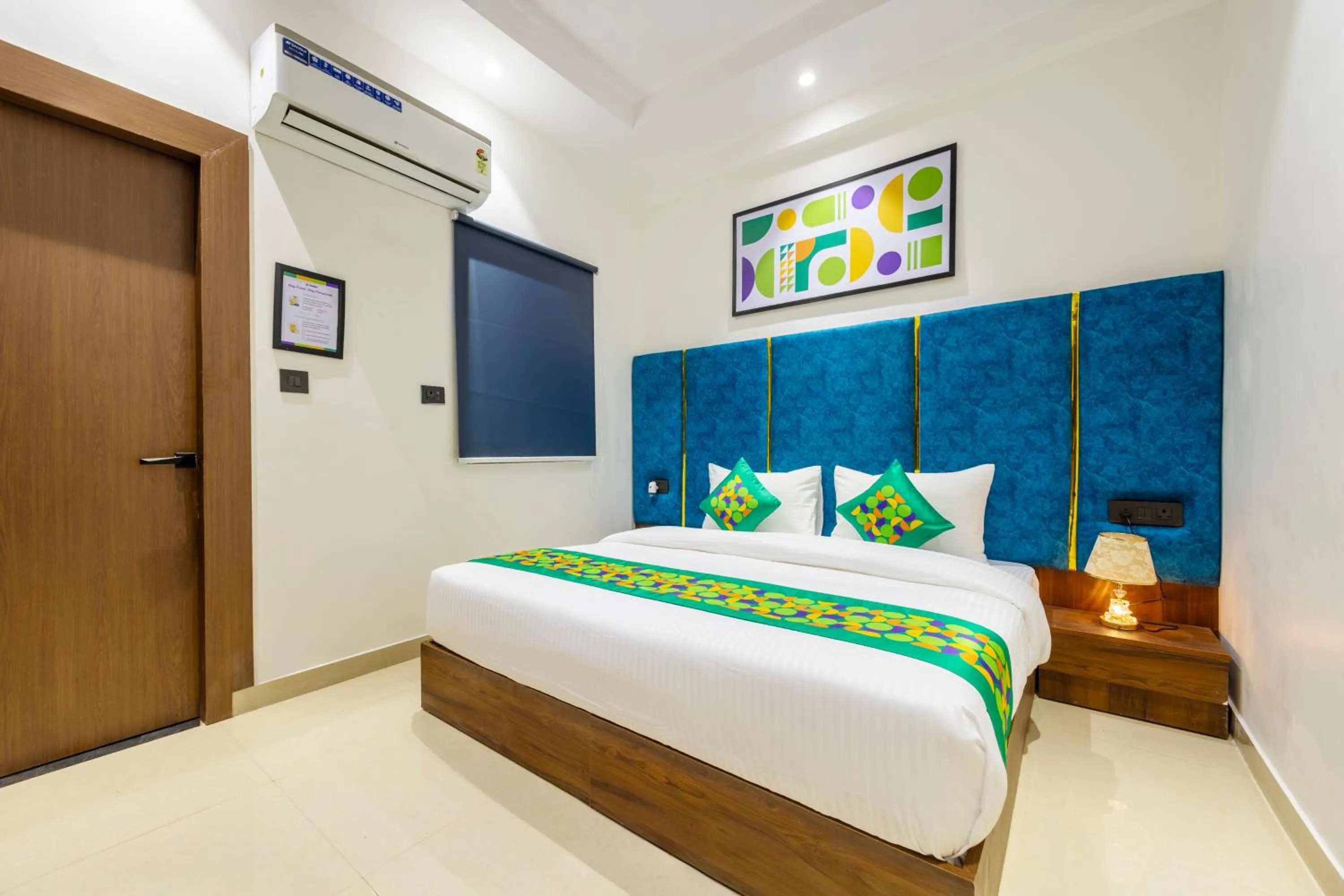 Bedroom, Bed in Treebo Accent Park Hotel And Banquet
