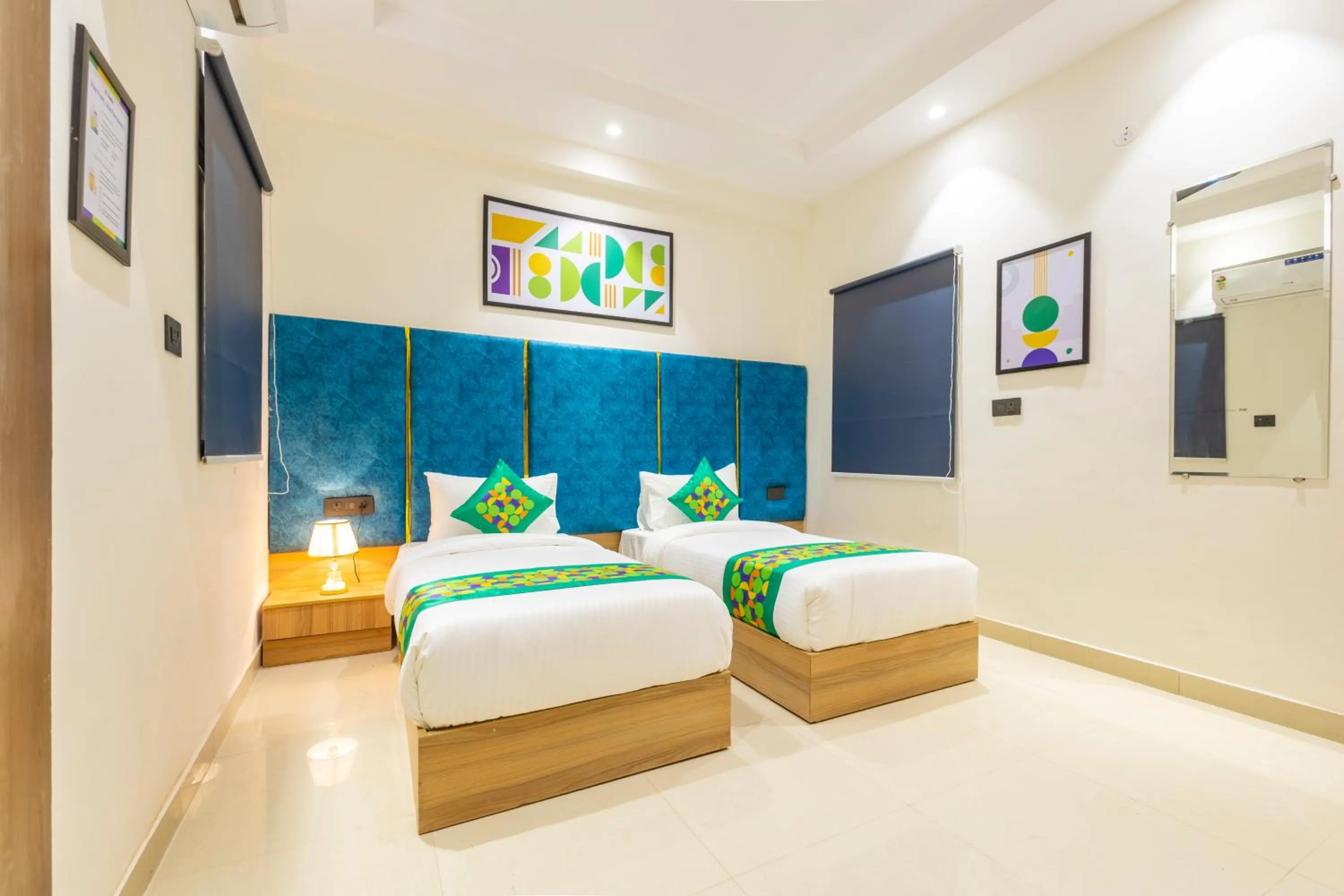 Bedroom, Bed in Treebo Accent Park Hotel And Banquet