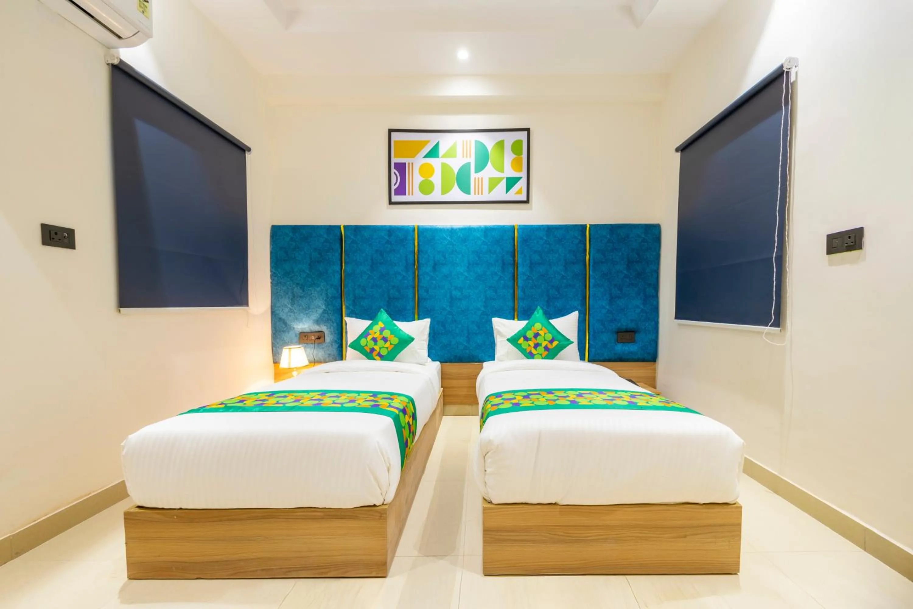 Bedroom, Bed in Treebo Accent Park Hotel And Banquet