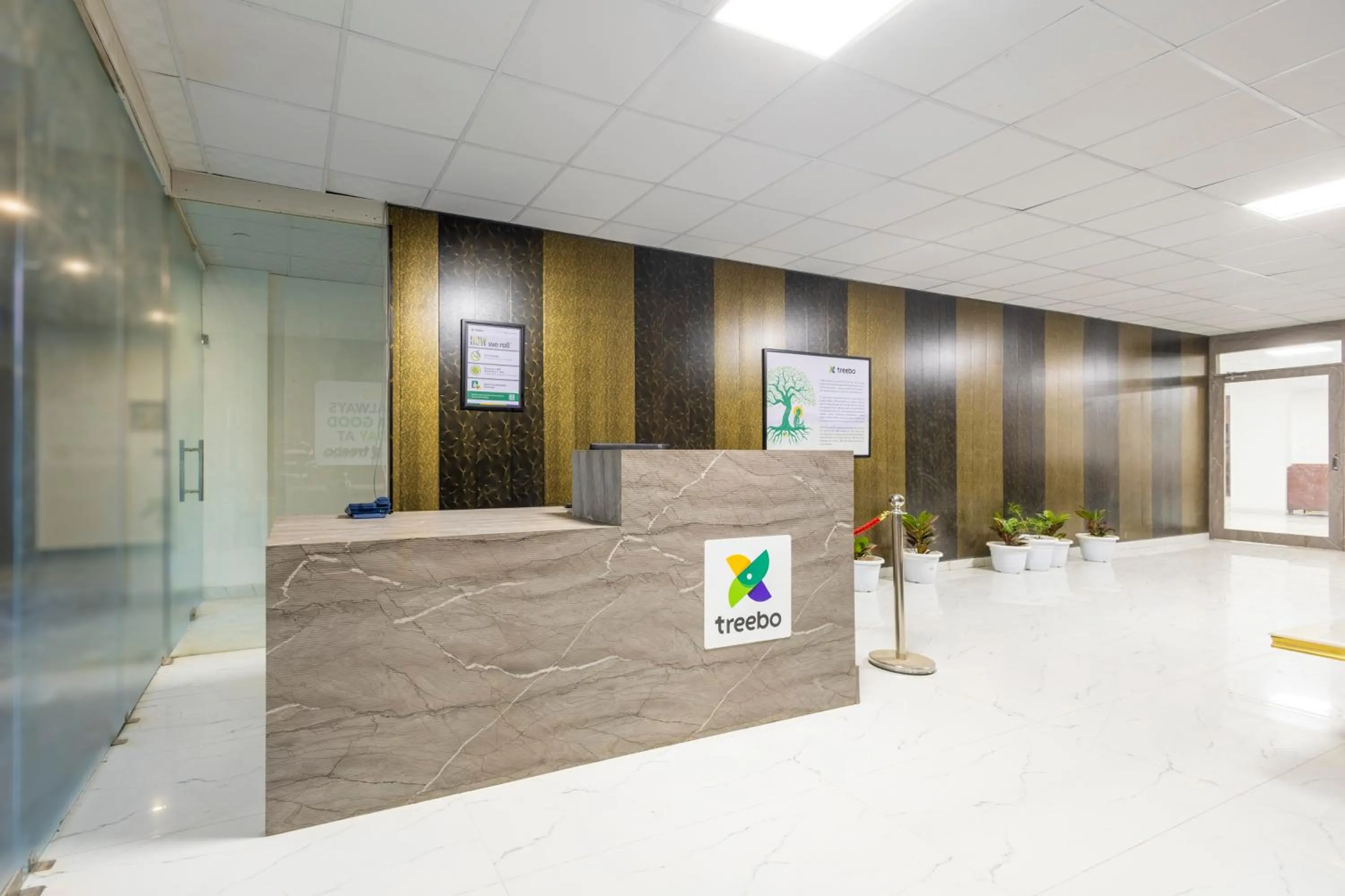 Lobby or reception in Treebo Accent Park Hotel And Banquet