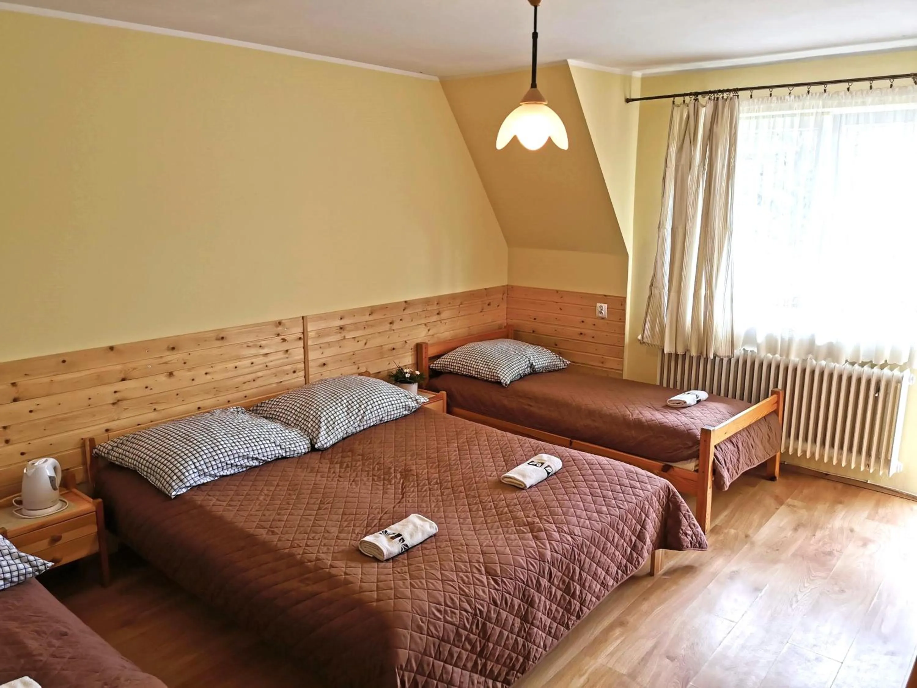 Bed in Willa Senator