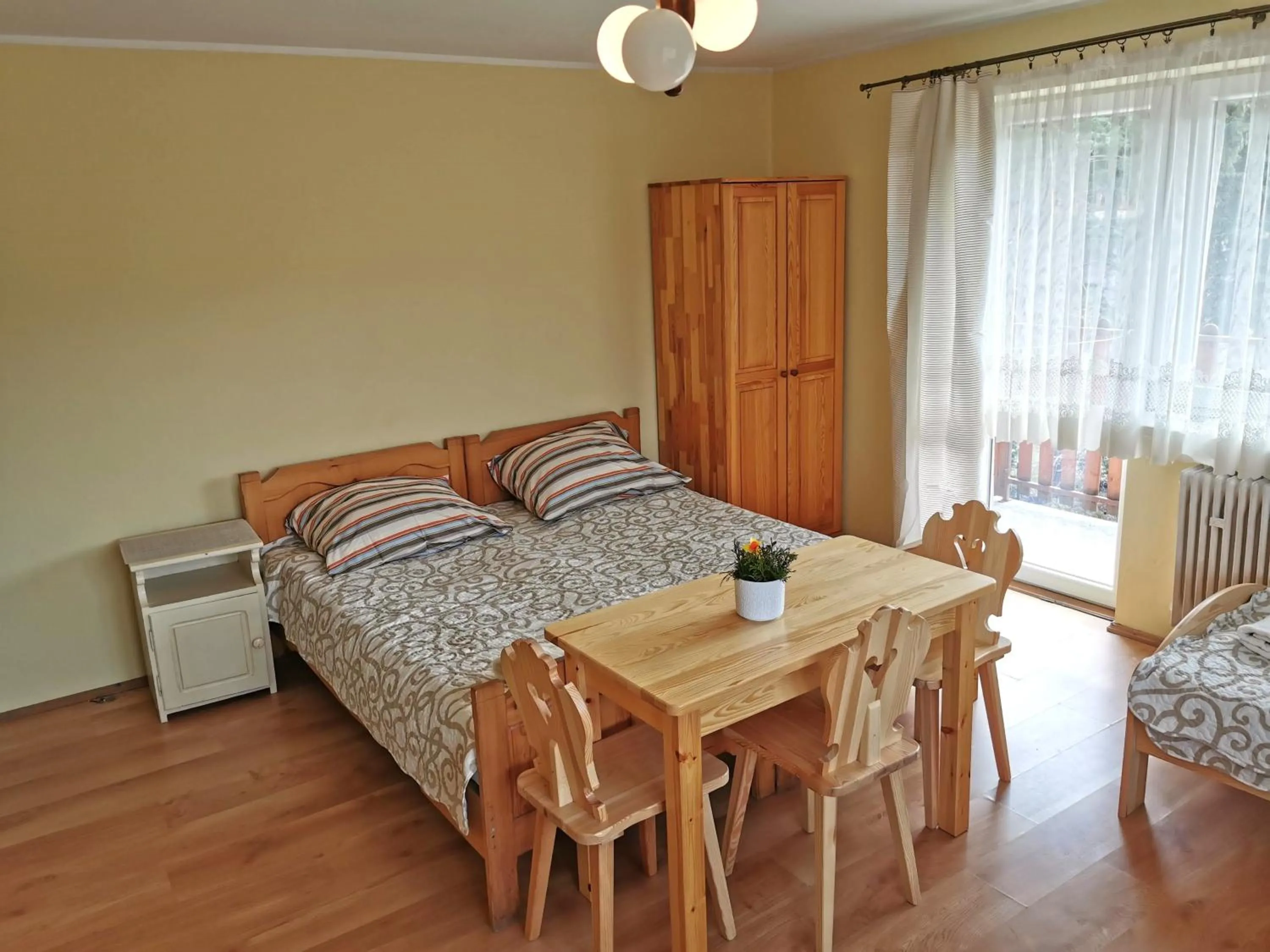 Bed in Willa Senator