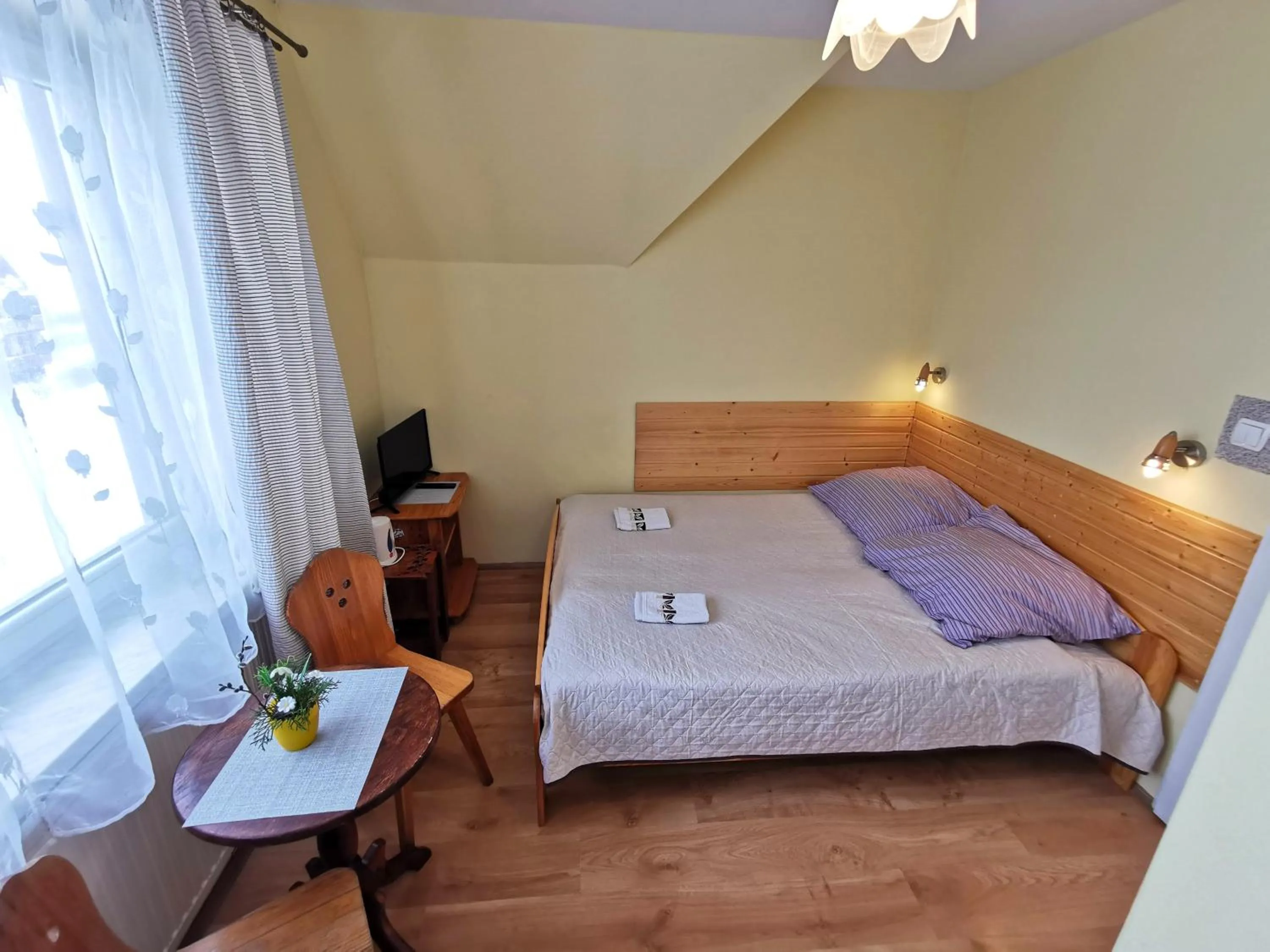 Bed in Willa Senator