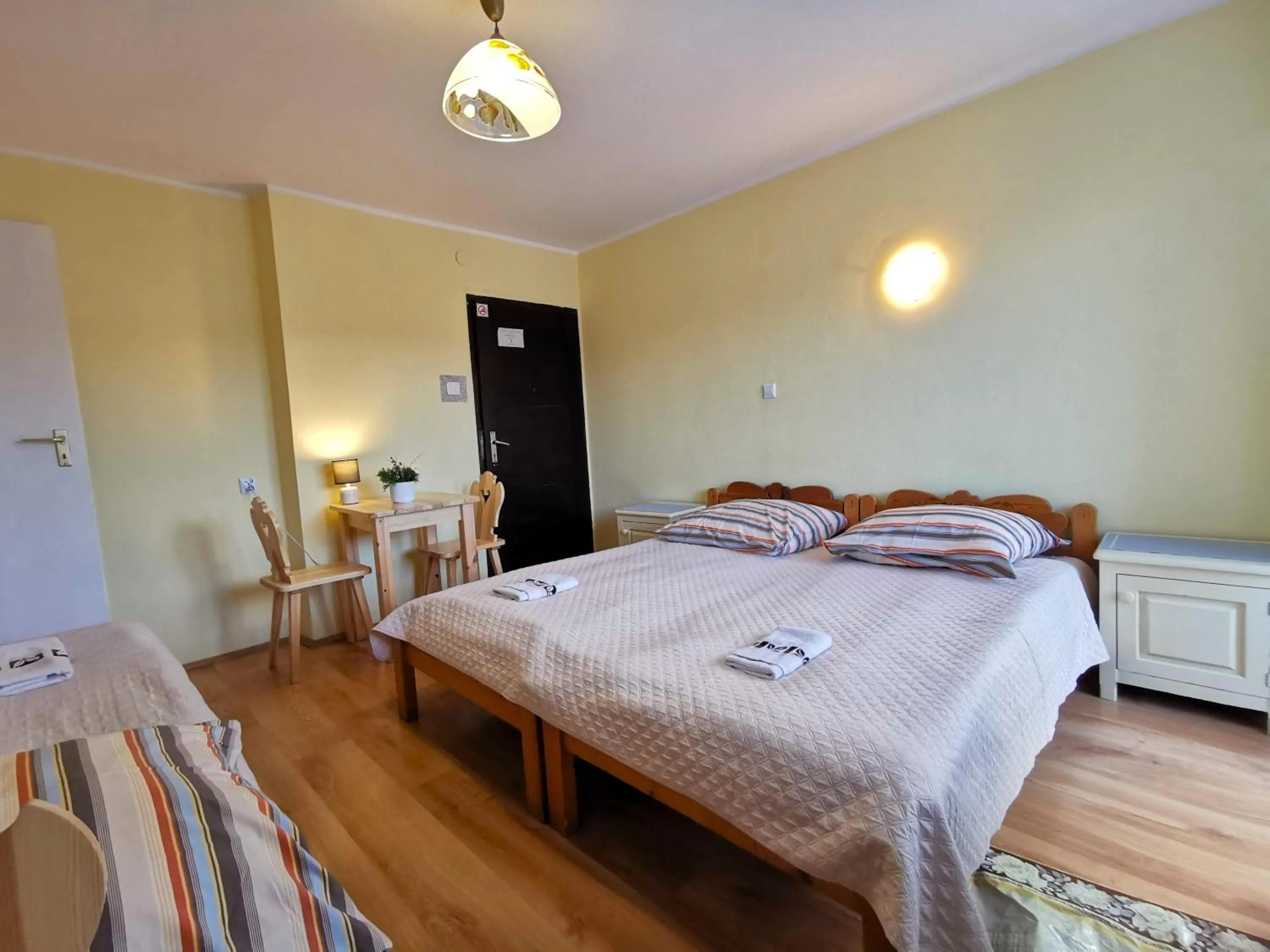 Bed in Willa Senator