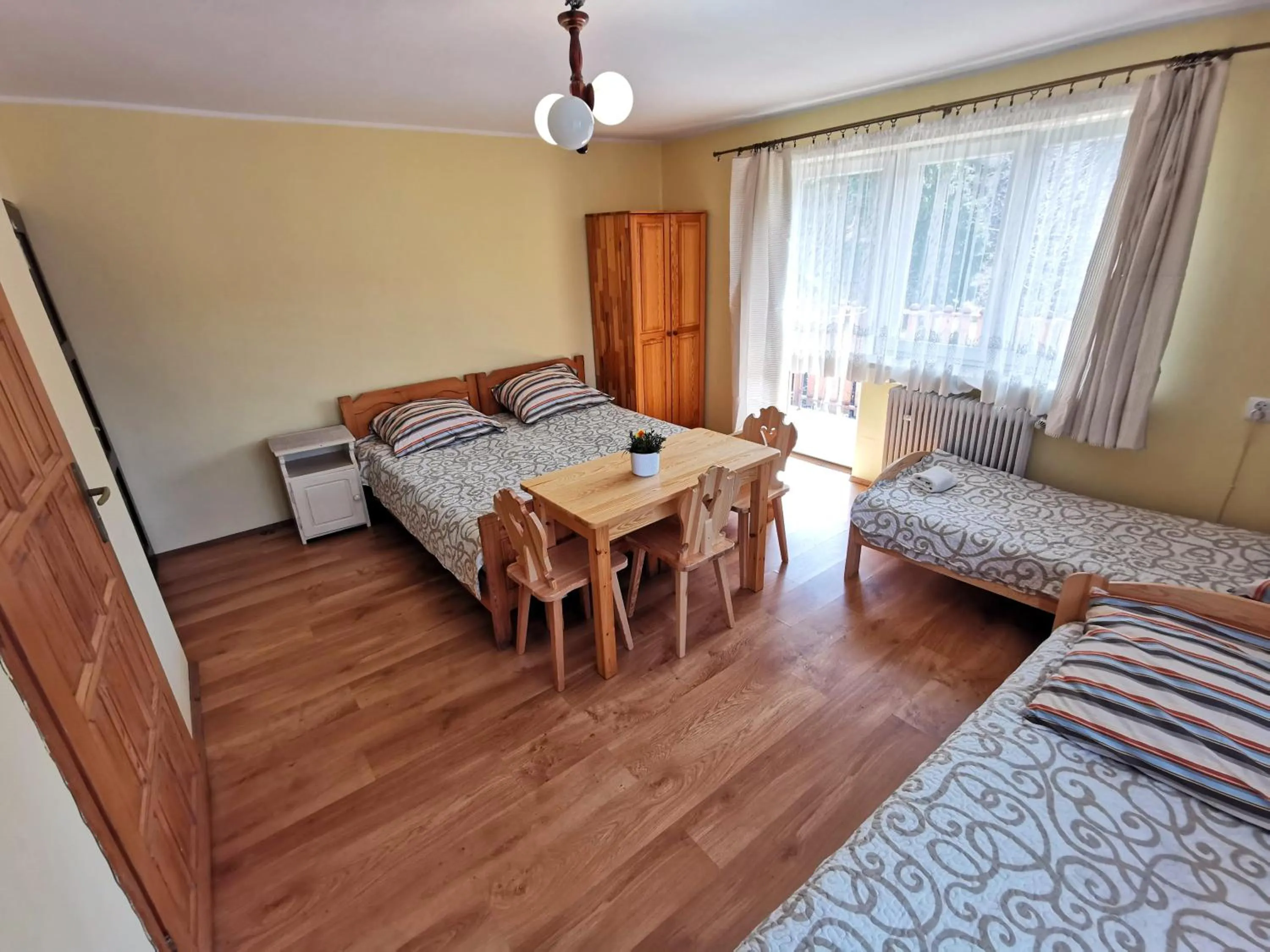 Bed in Willa Senator