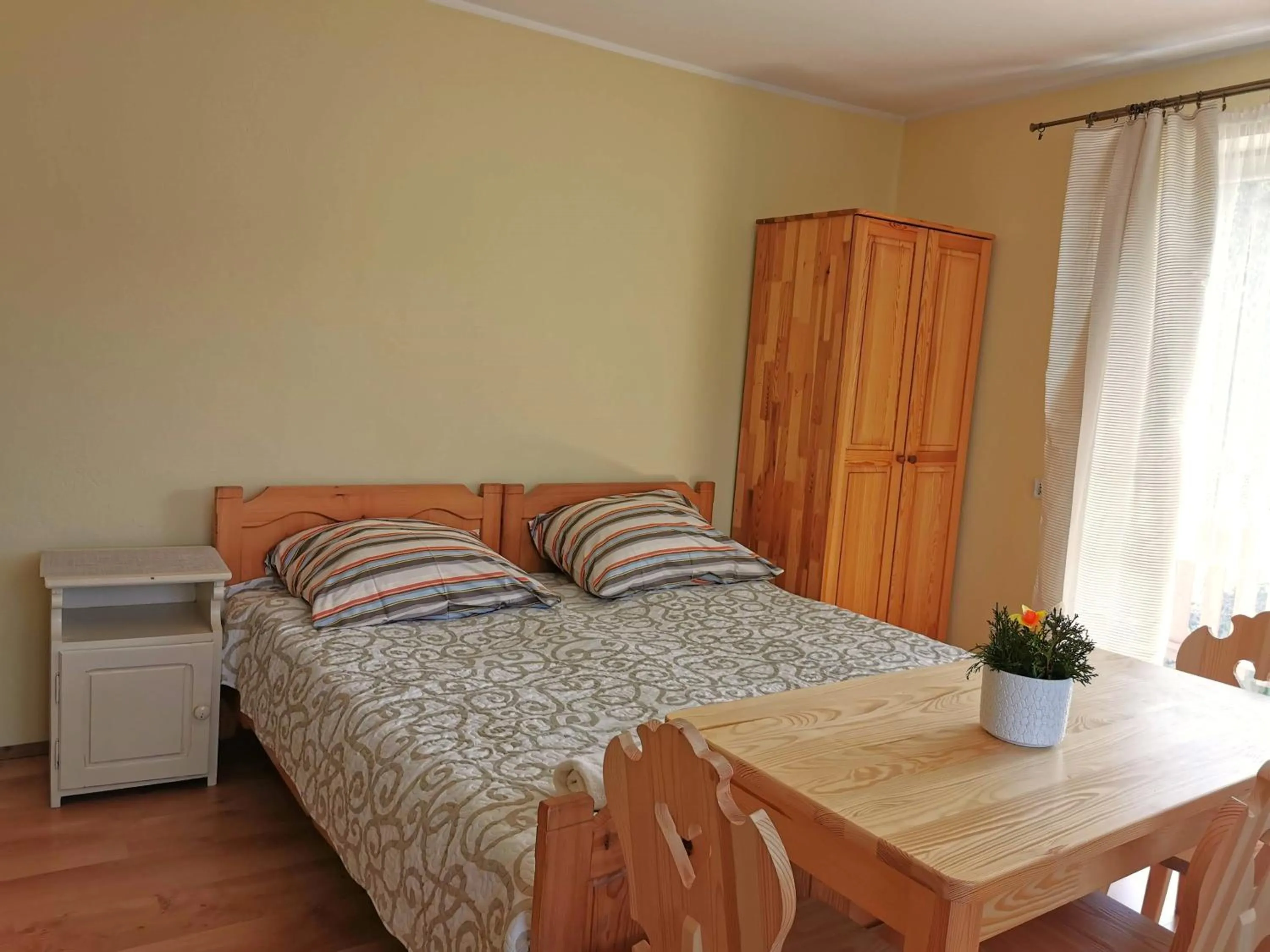 Bed in Willa Senator