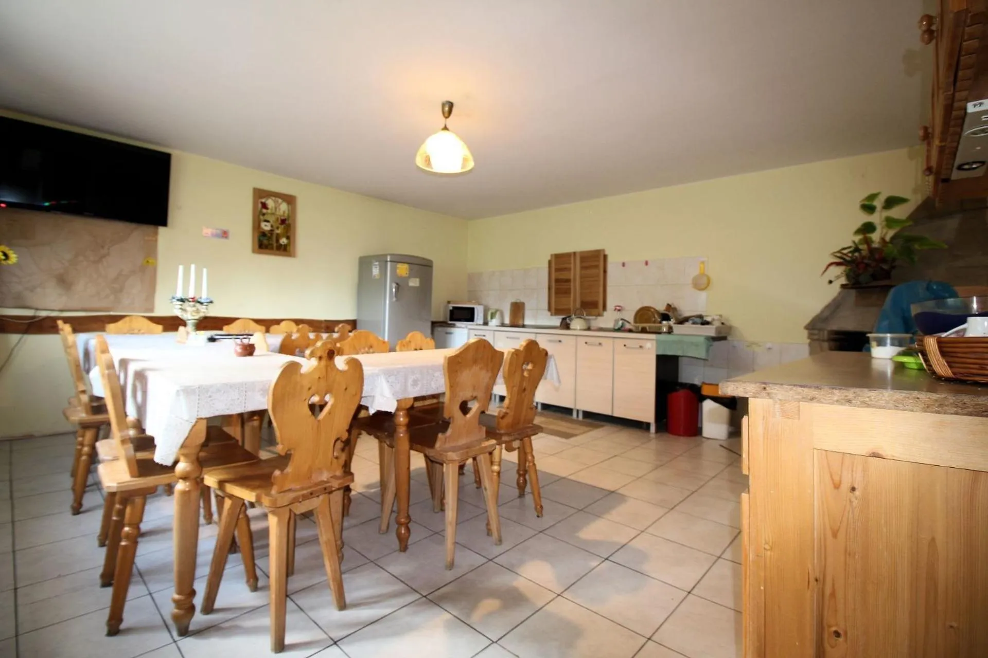 Restaurant/places to eat in Willa Senator