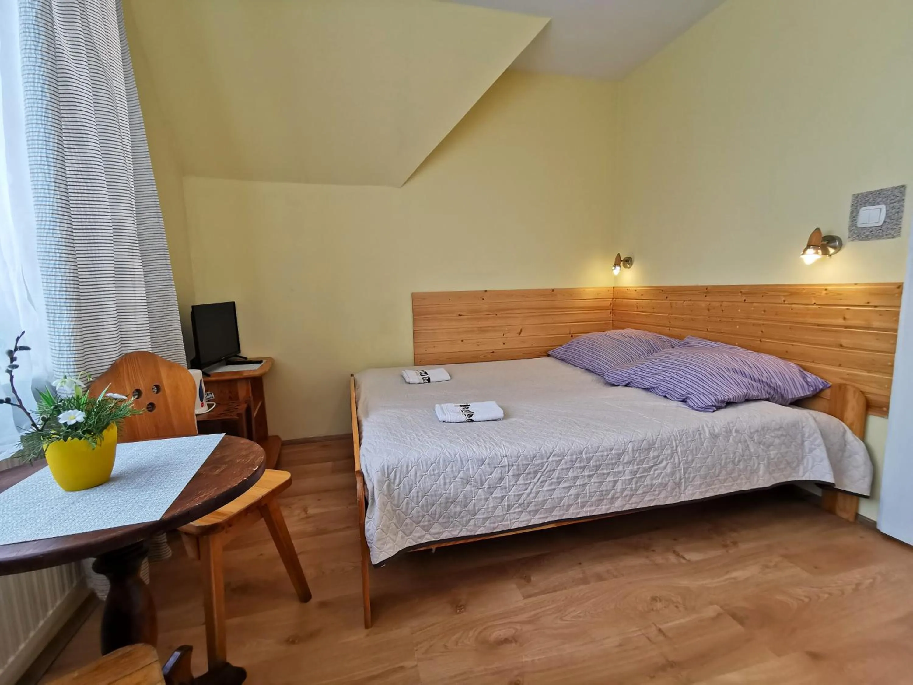 Bed in Willa Senator