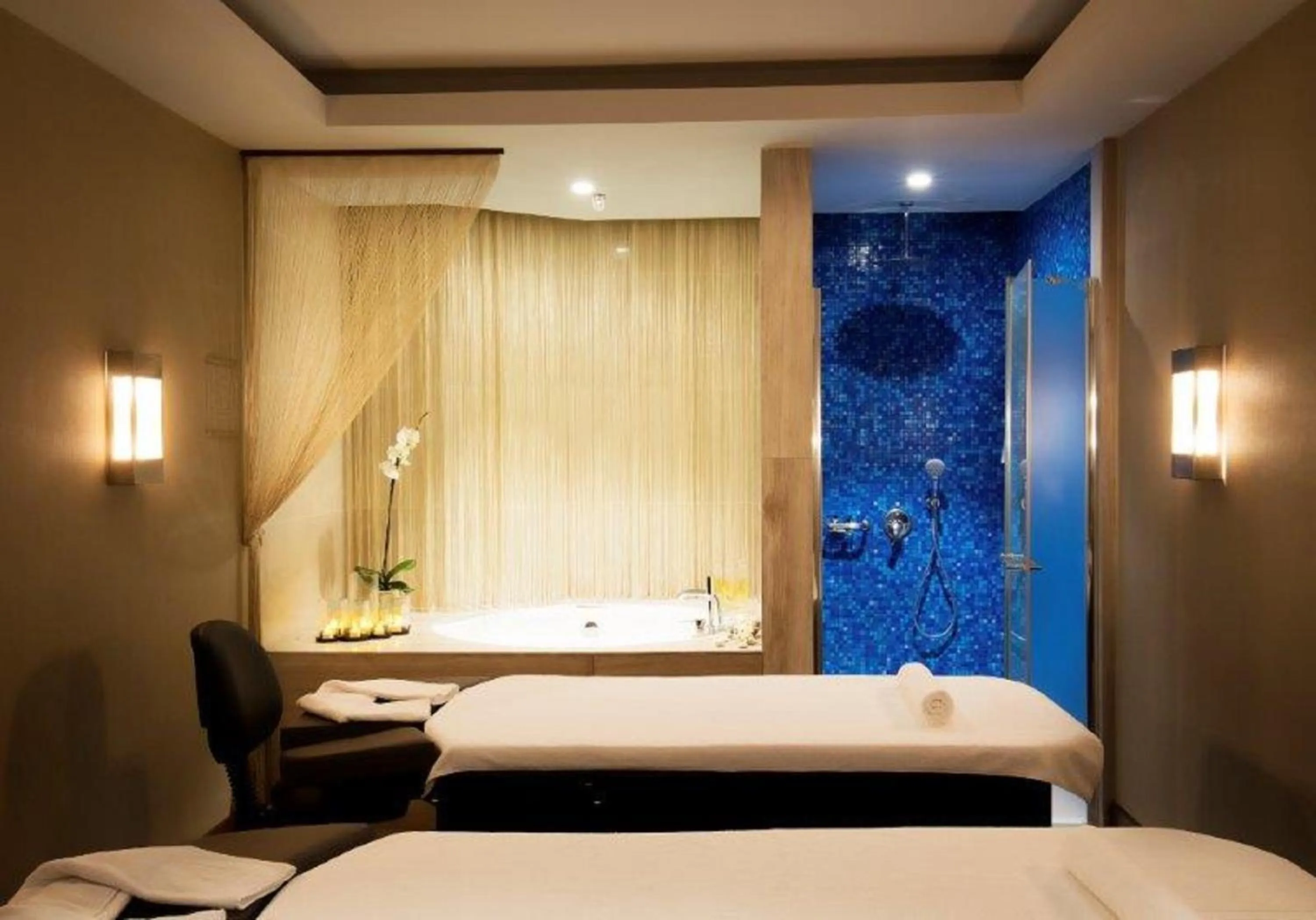 Spa and wellness centre/facilities, Bed in Divan Mersin