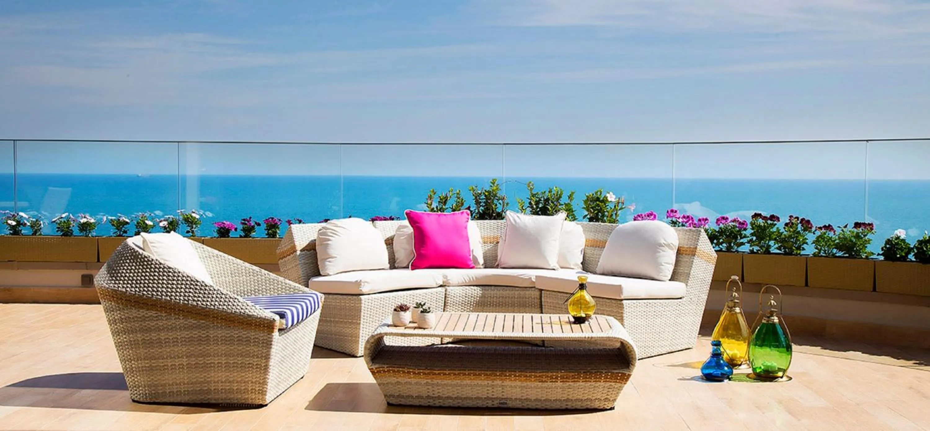 Restaurant/places to eat in Divan Mersin