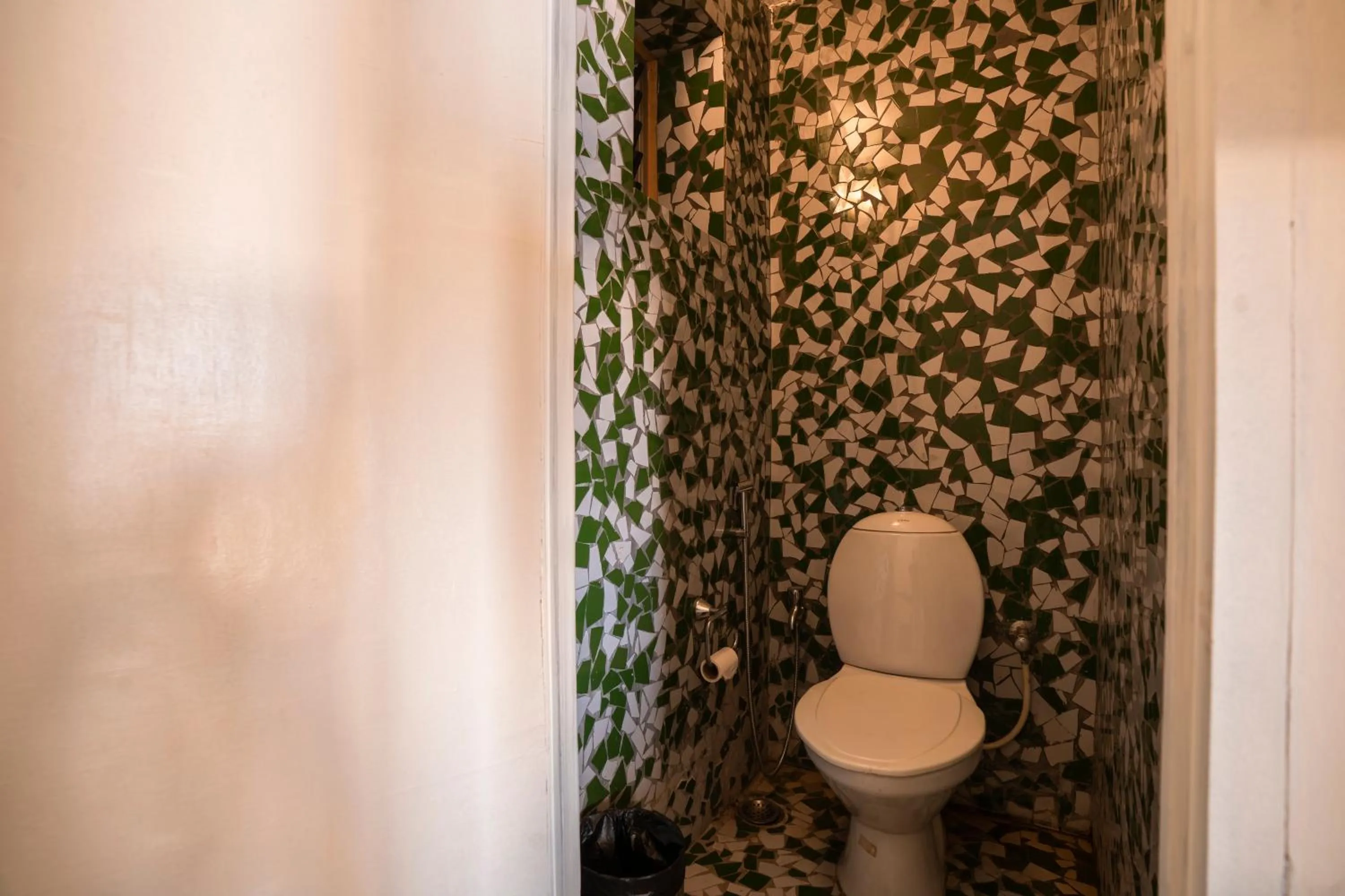 Toilet in Moustache Goa Luxuria