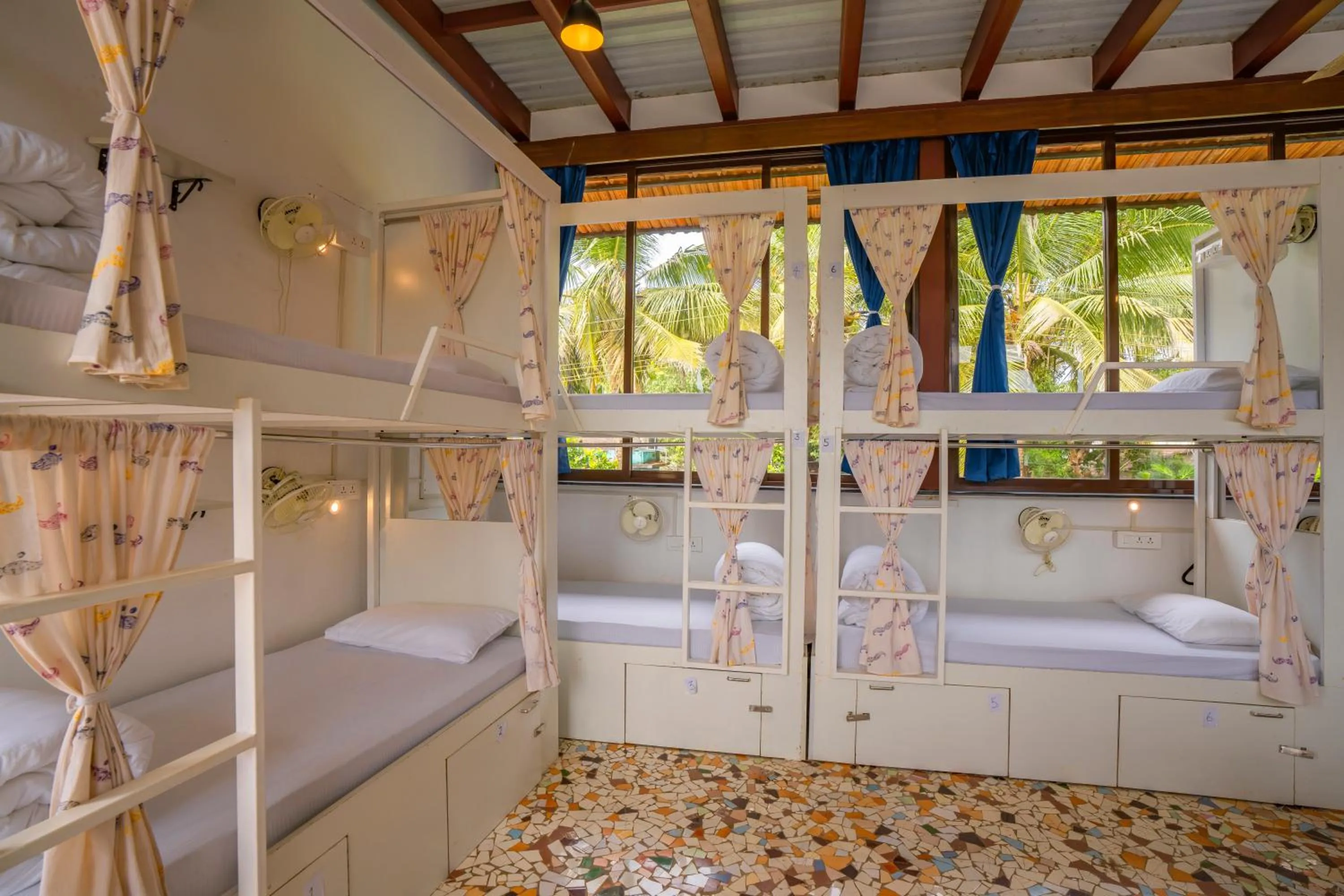 bunk bed in Moustache Goa Luxuria