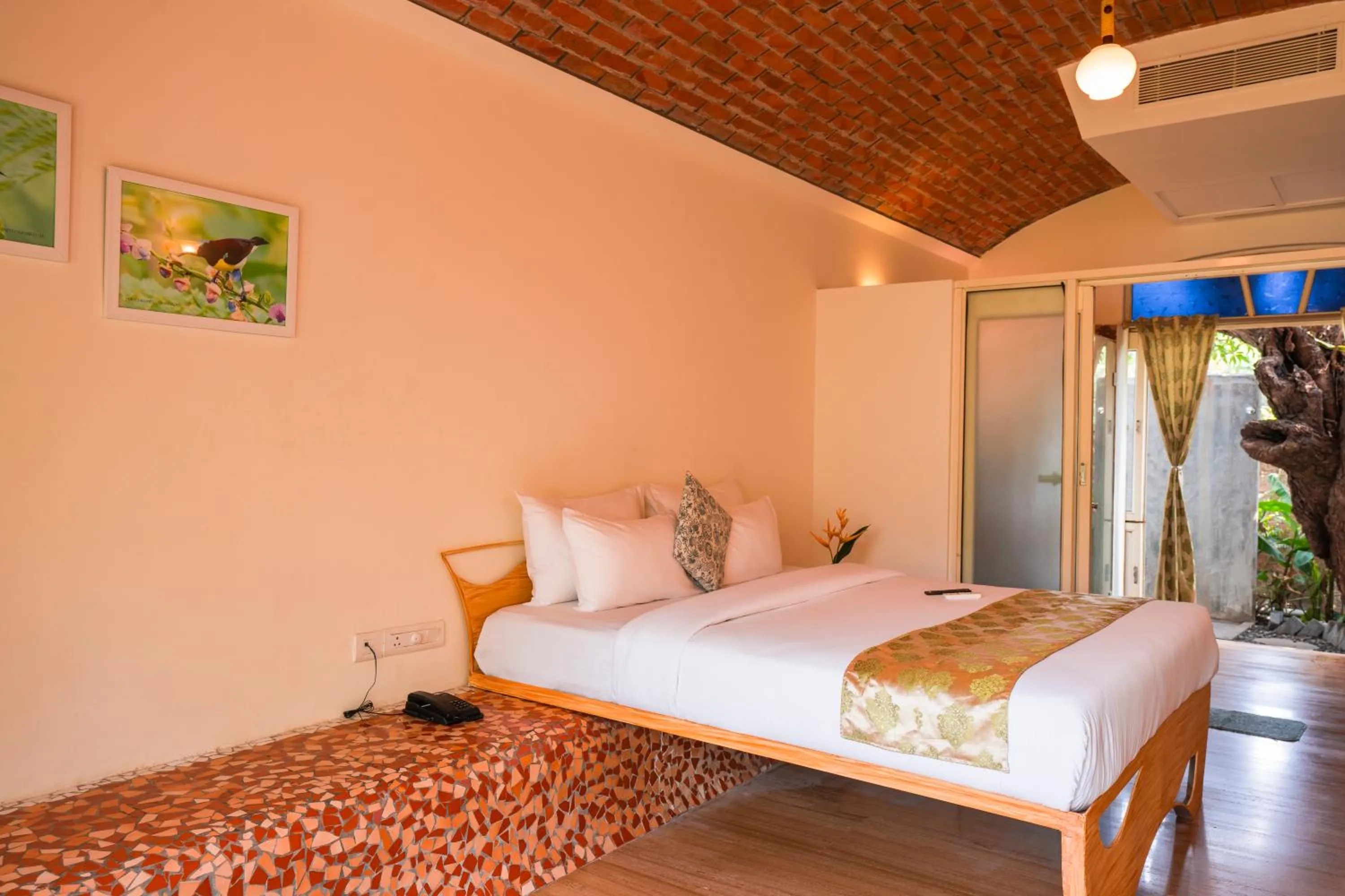 Bedroom, Bed in Moustache Goa Luxuria