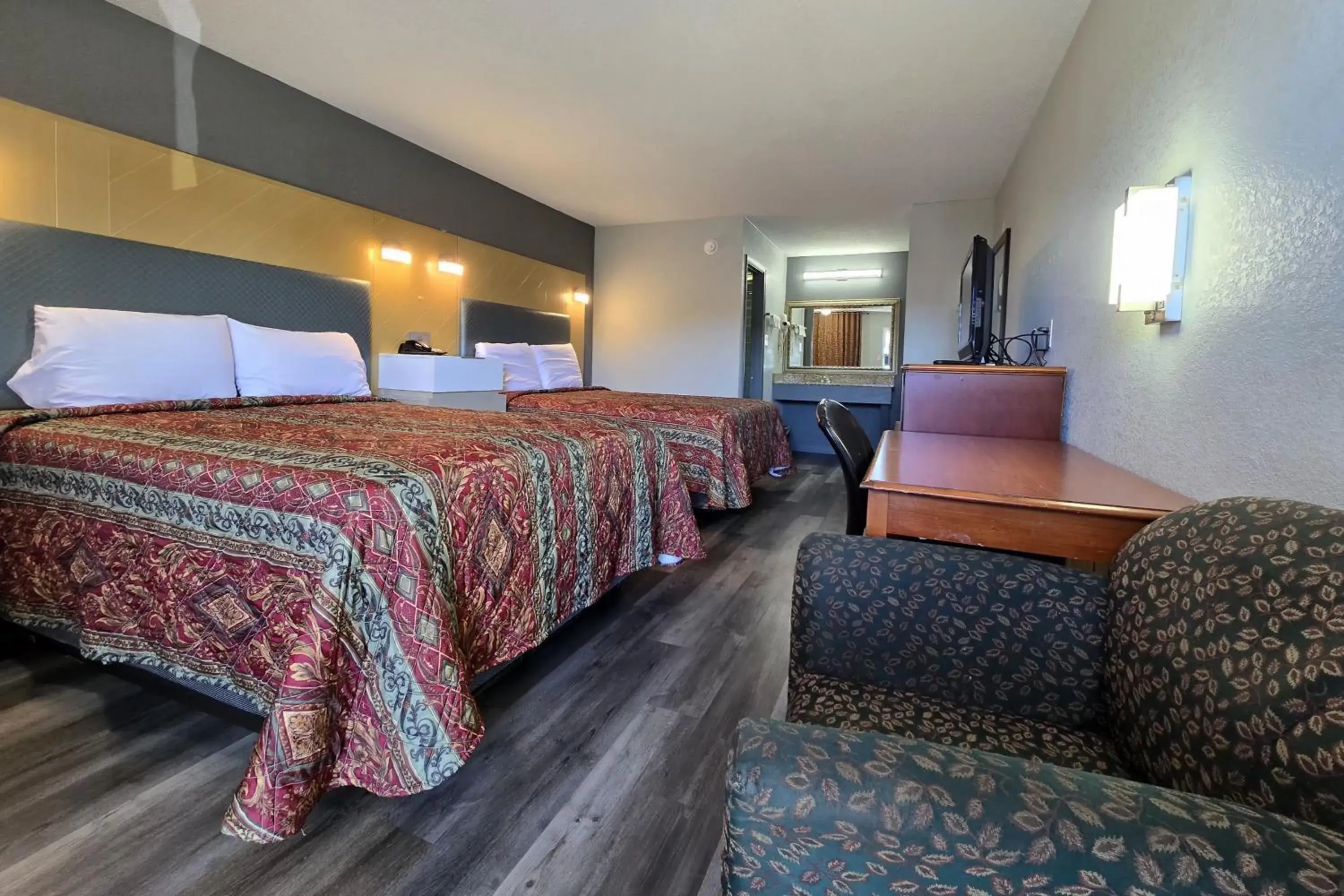 2 Queen Beds Non-Smoking in Eagle Inn by Hotel O Richmond Midlothian Turnpike 2 Queen Beds Non-Smoking in Eagle Inn by Hotel O Richmond Midlothian Turnpike