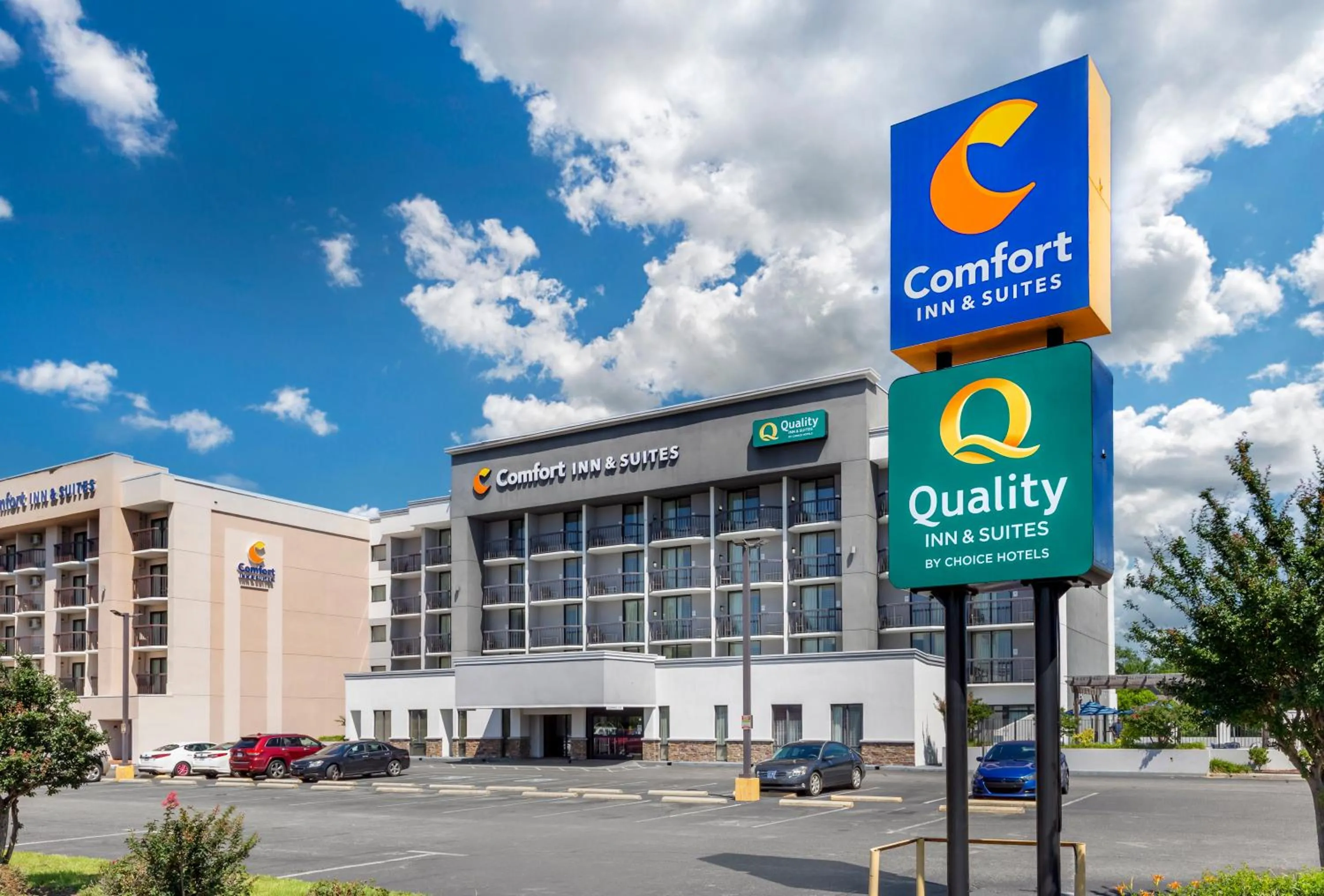Comfort Inn & Suites Spring Lake - Fayetteville near Fort Bragg