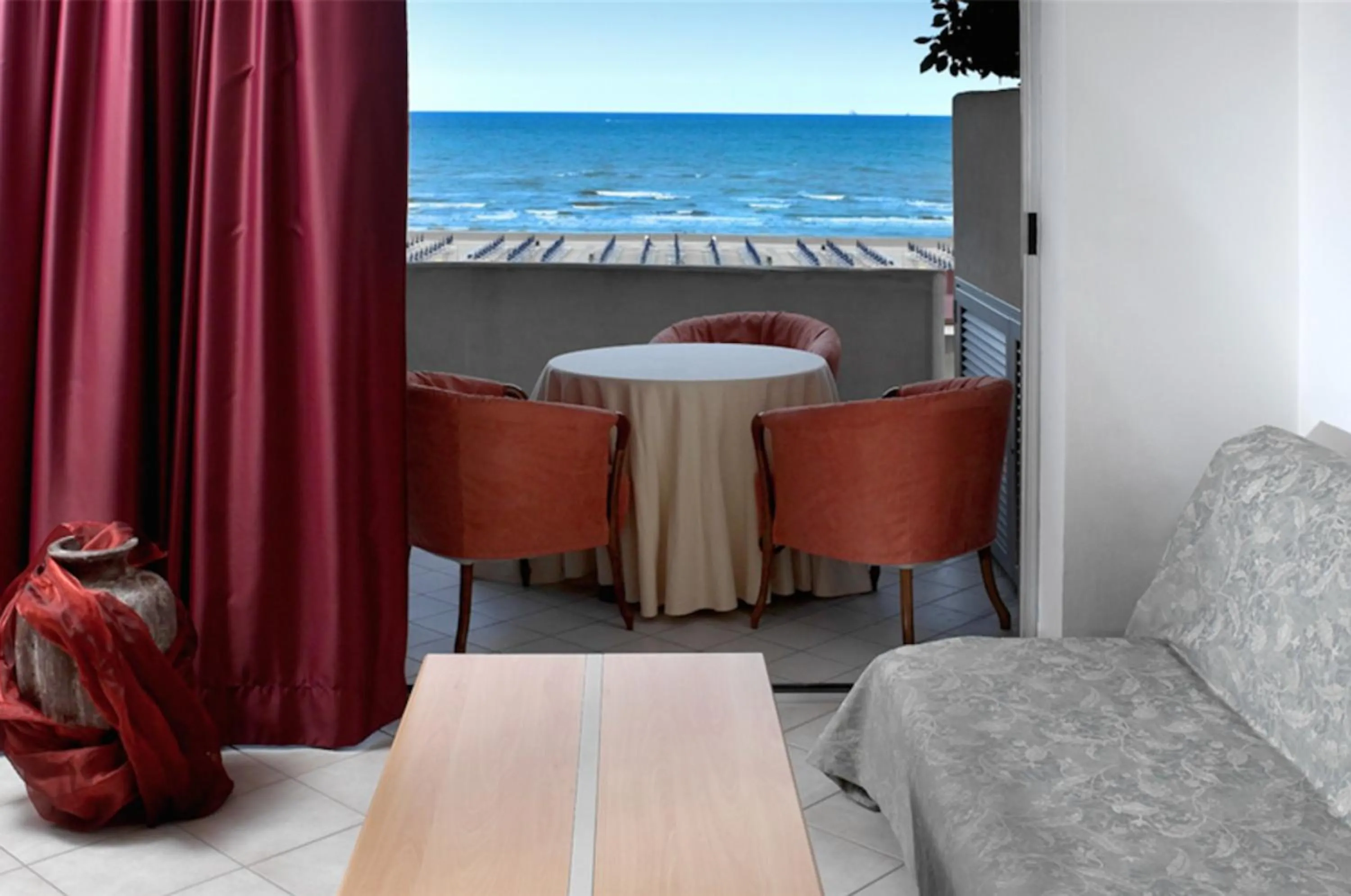 Photo of the whole room in Altamarea Residence & Hotel