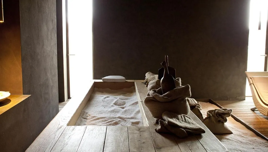 Hot Spring Bath in Altamarea Residence & Hotel