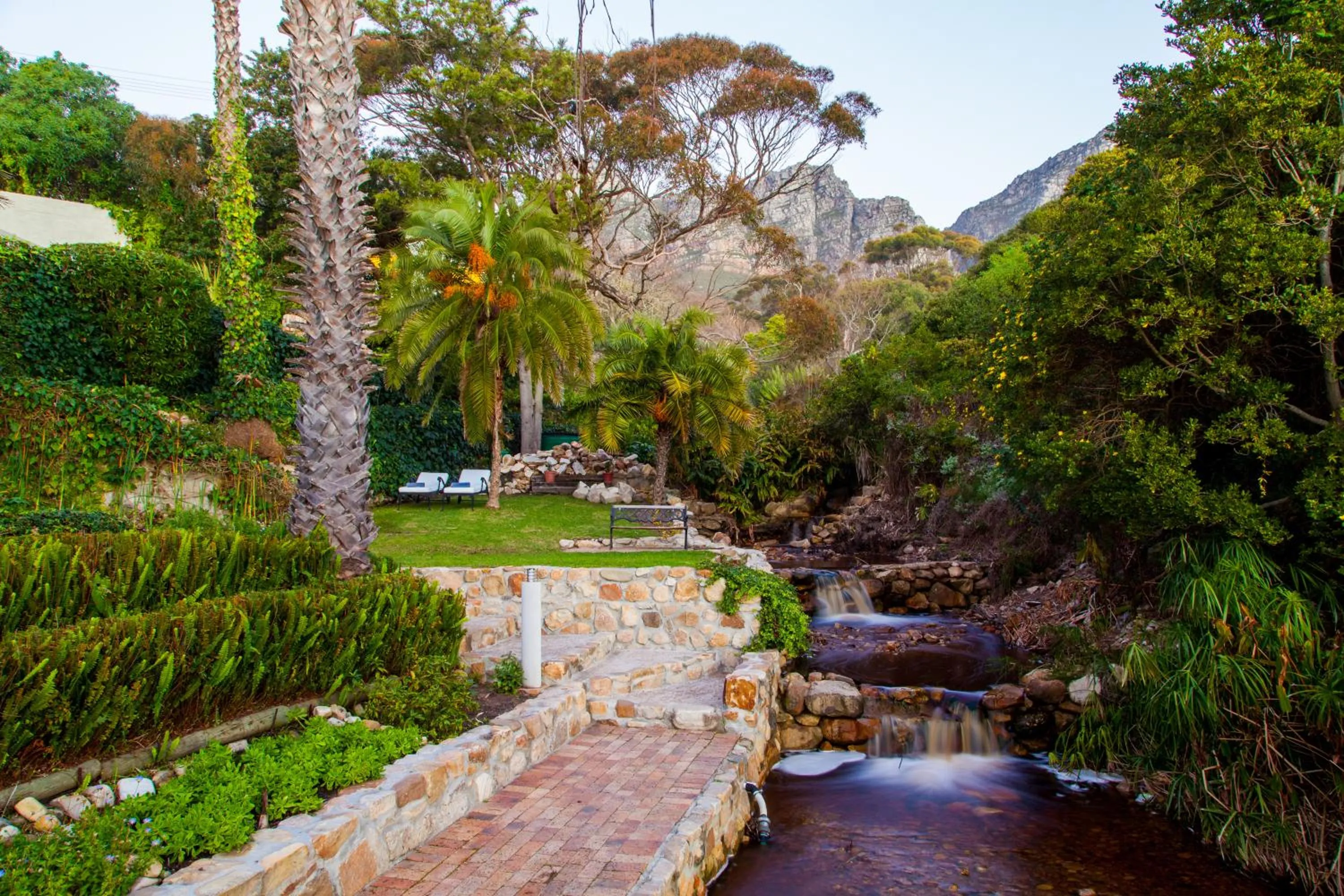 Natural landscape in Ocean View House