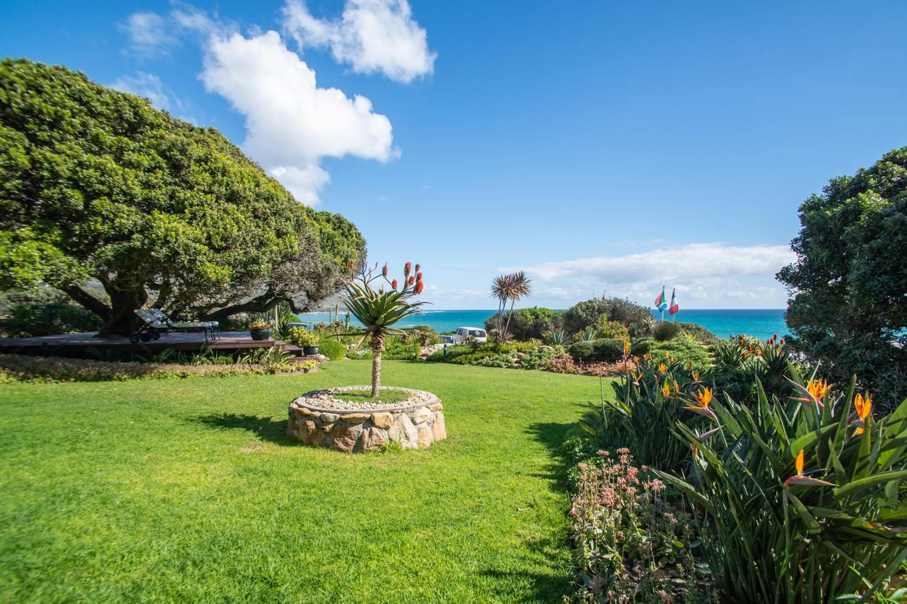 Natural landscape in Ocean View House