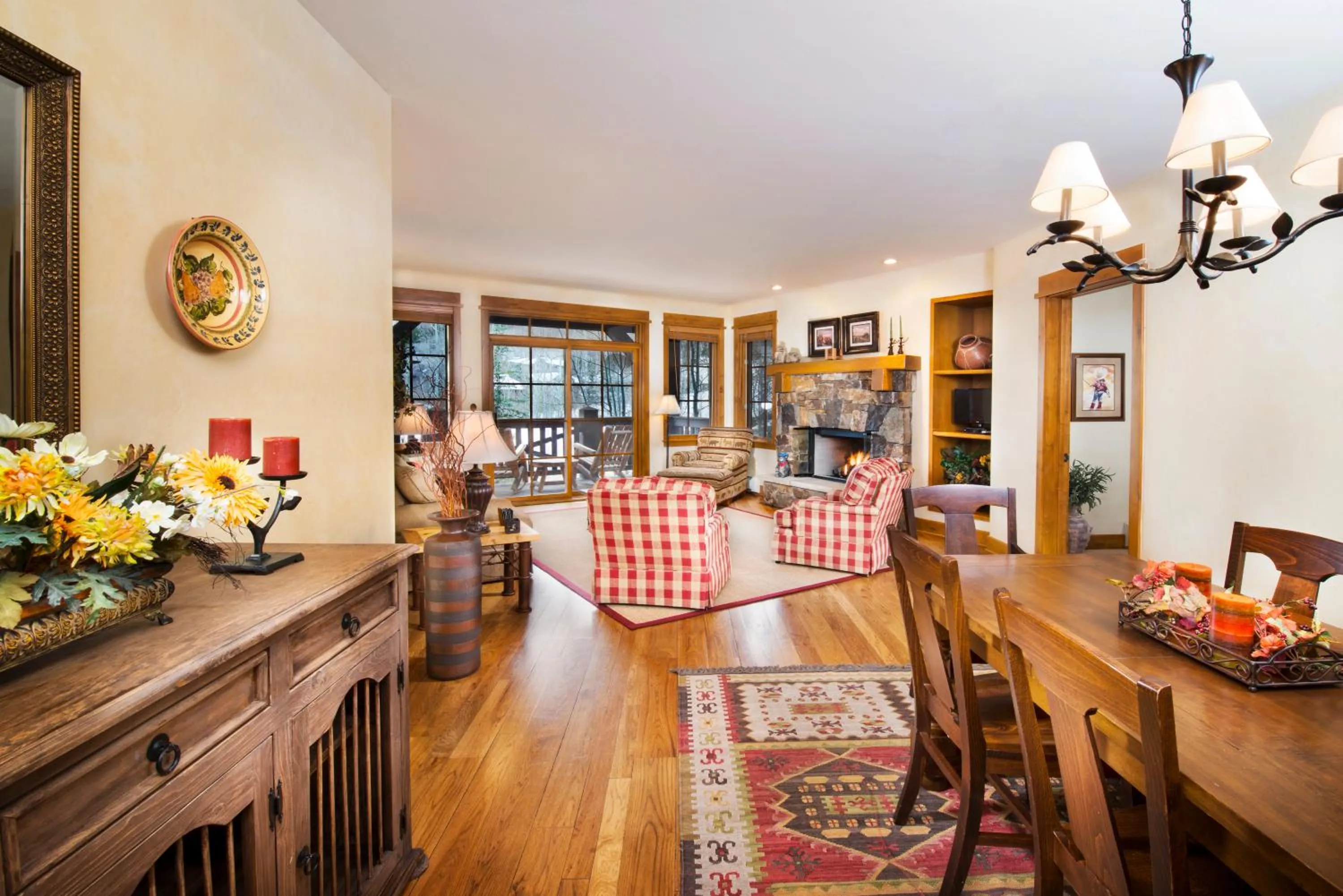 Living room in Bachelor Gulch Village