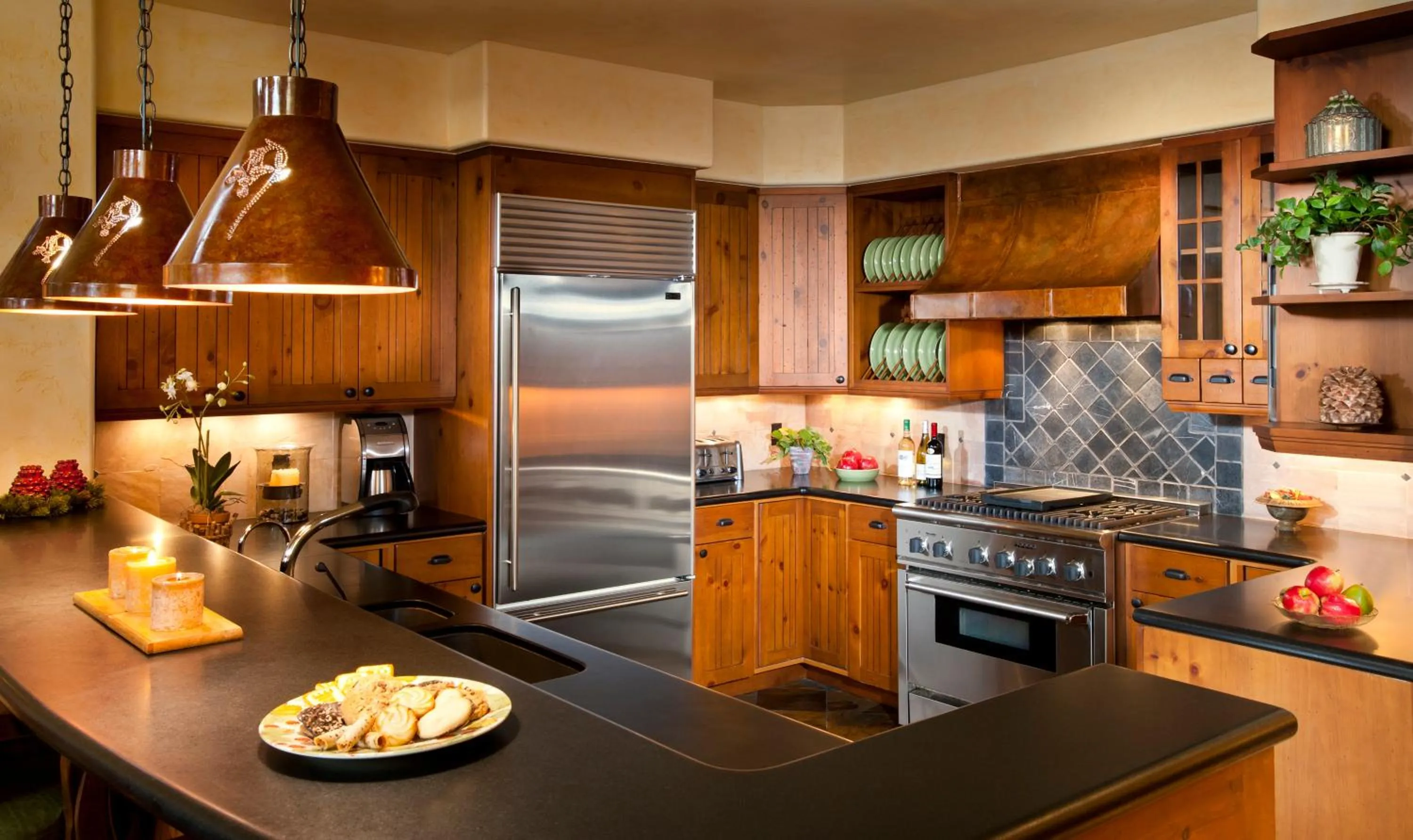 Kitchen or kitchenette in Bachelor Gulch Village