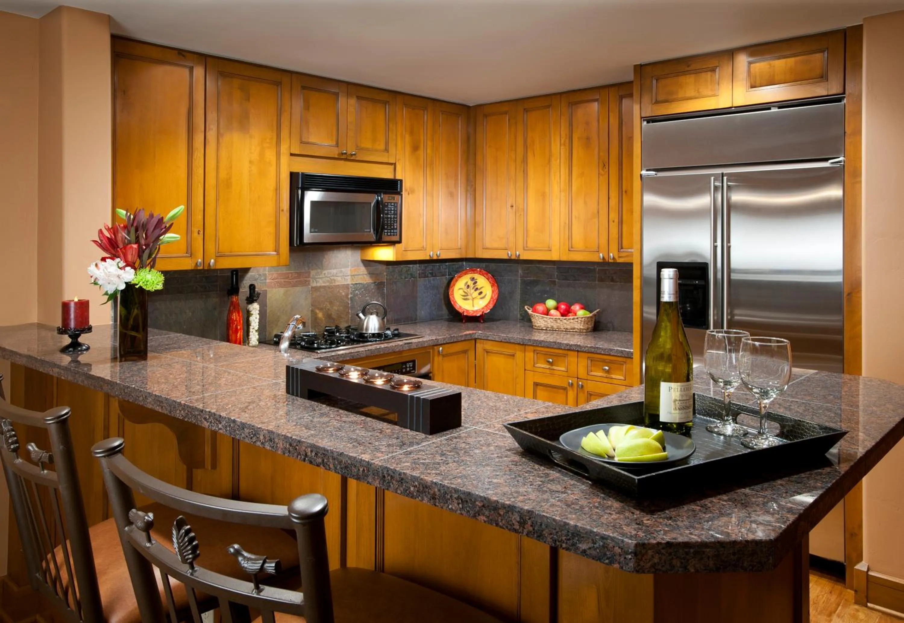 Kitchen or kitchenette in Bachelor Gulch Village