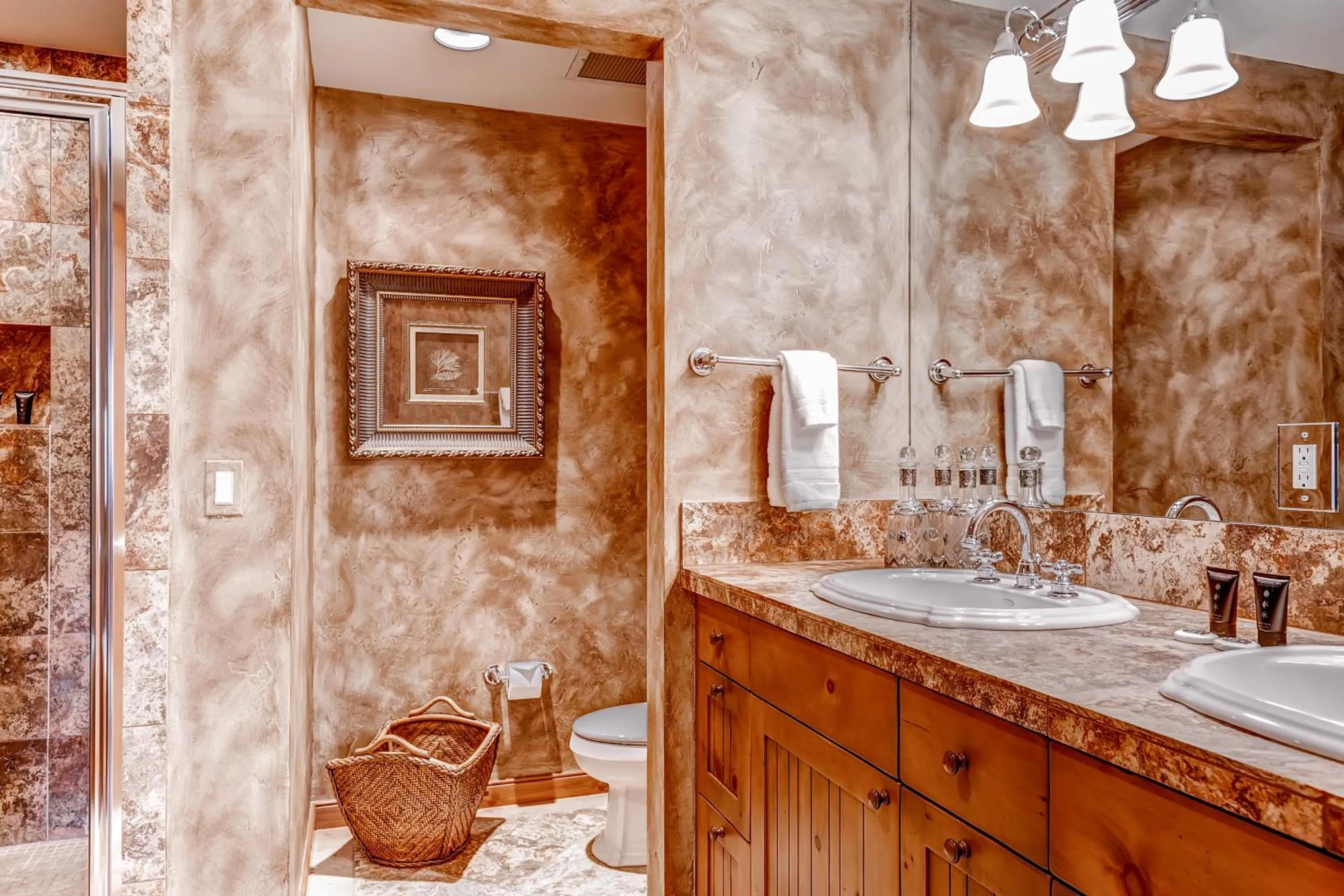 Bathroom in Bachelor Gulch Village