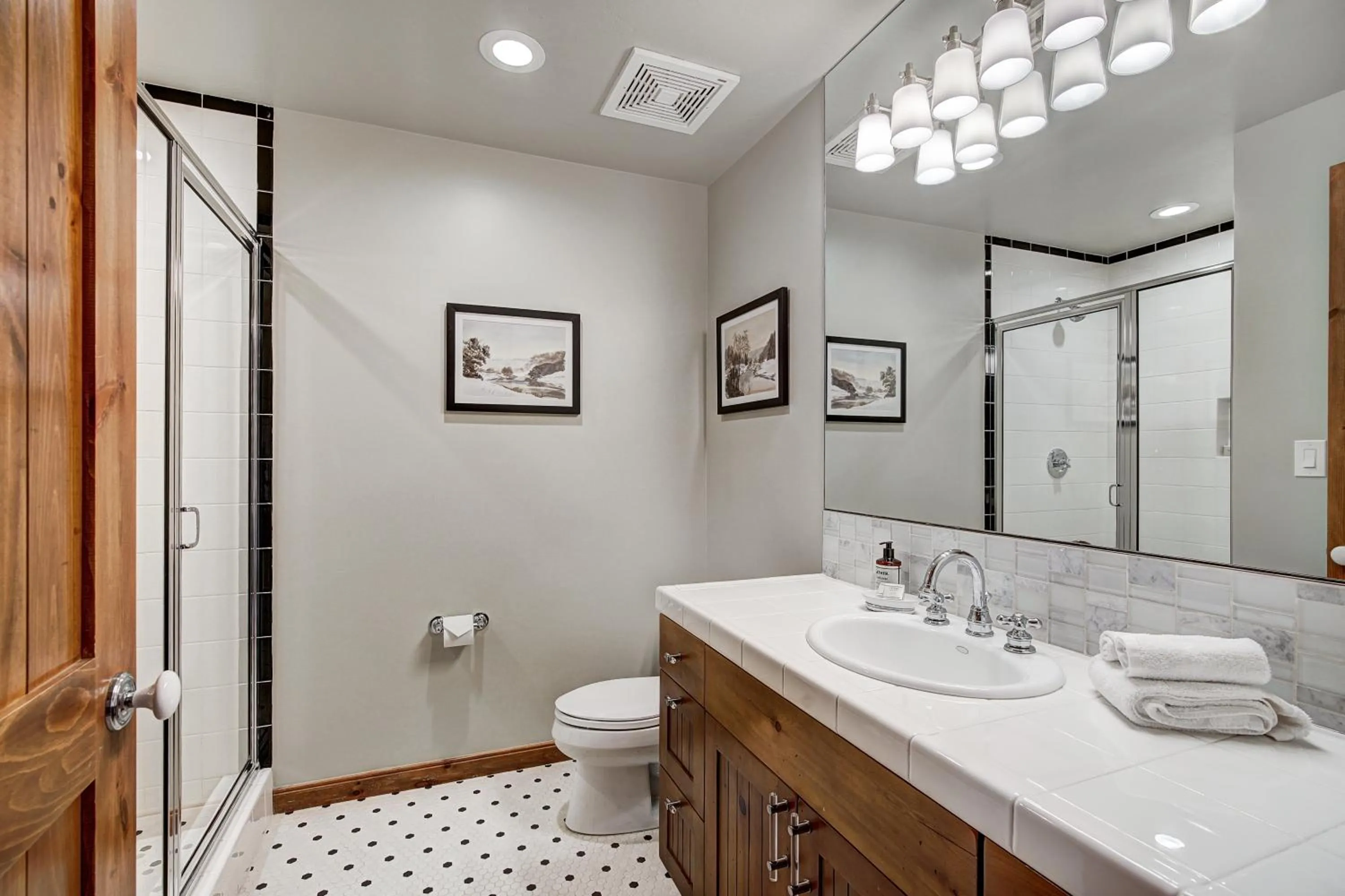 Bathroom in Bachelor Gulch Village