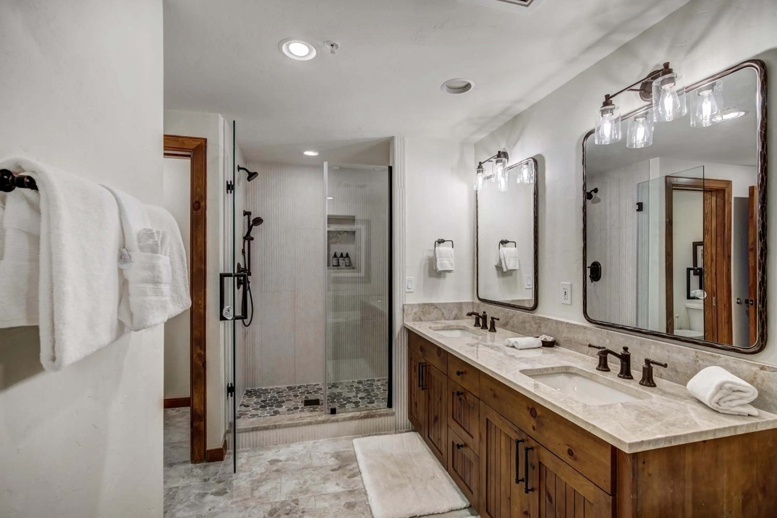Bathroom in Bachelor Gulch Village