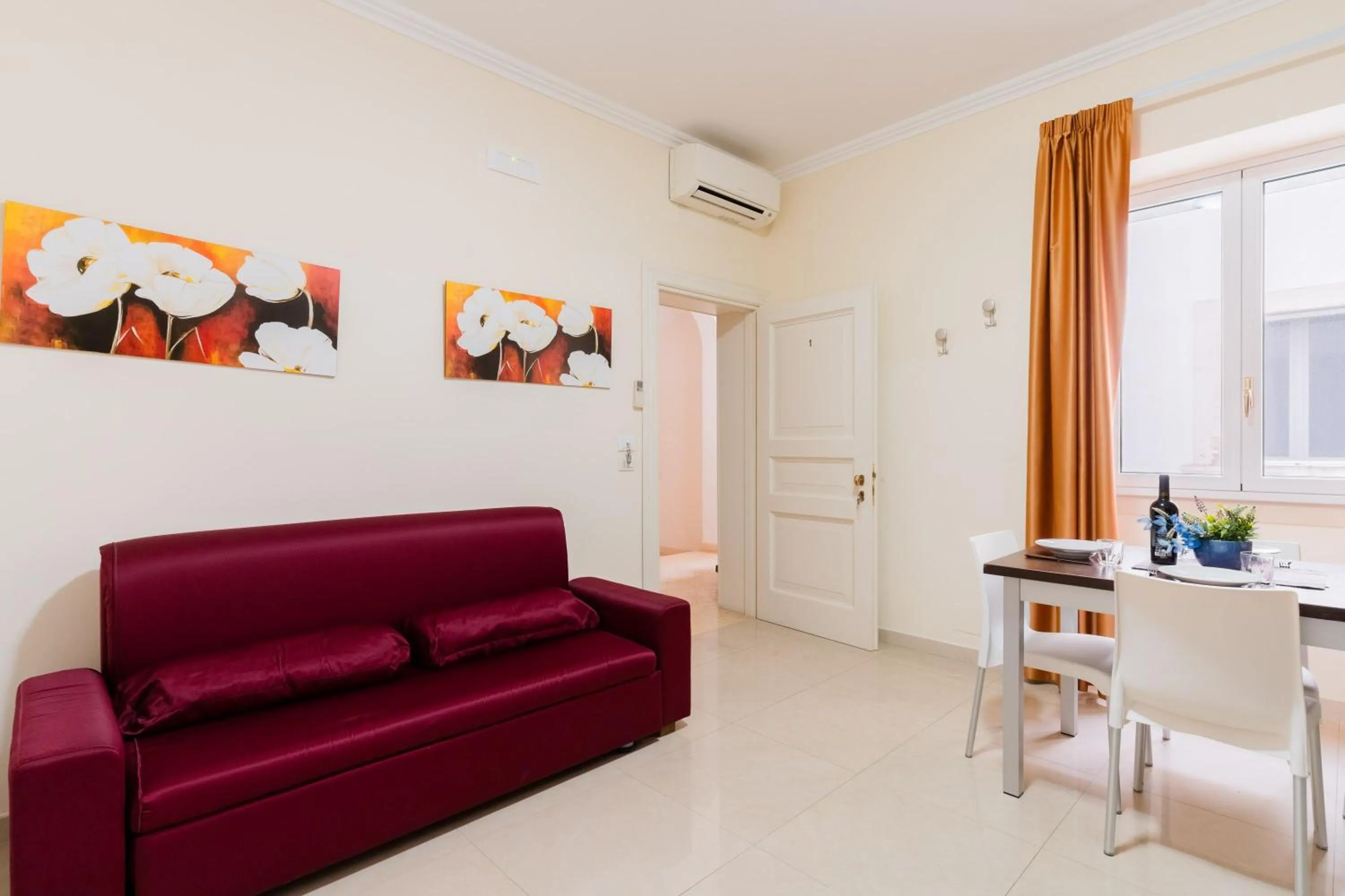 Property building in Palazzo Mongiò