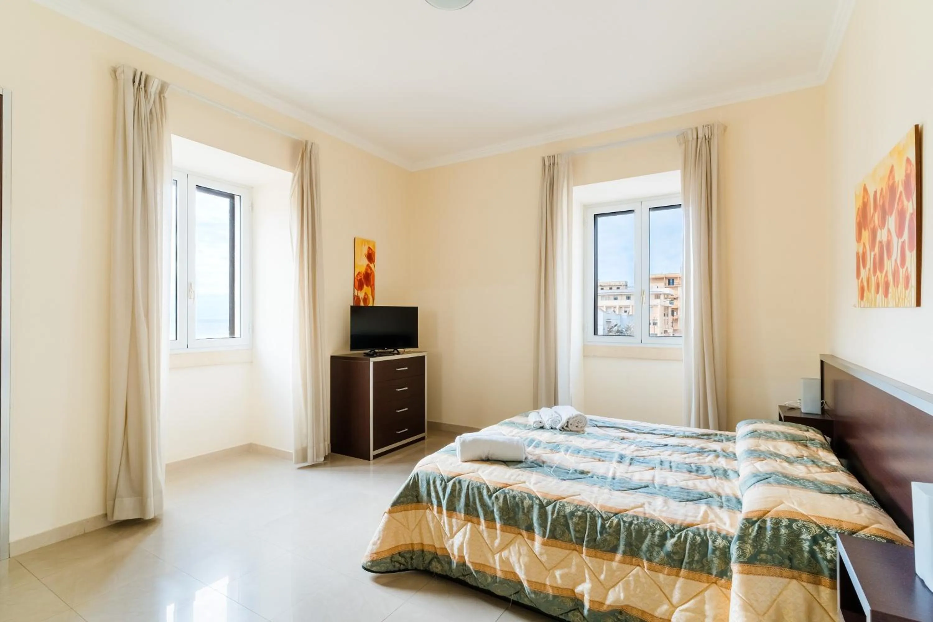 Bed in Palazzo Mongiò