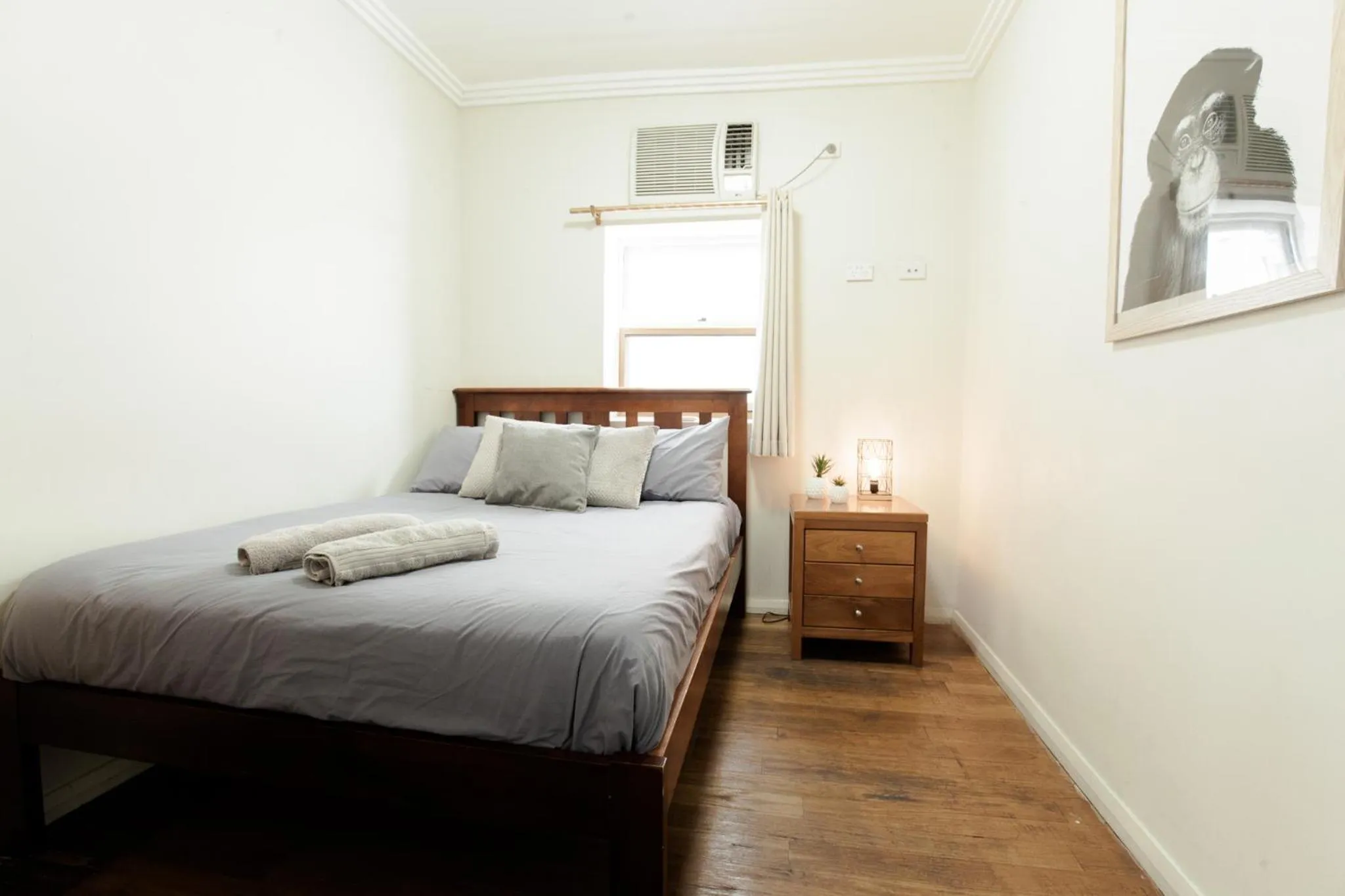 Bed in Mad Monkey Broadway