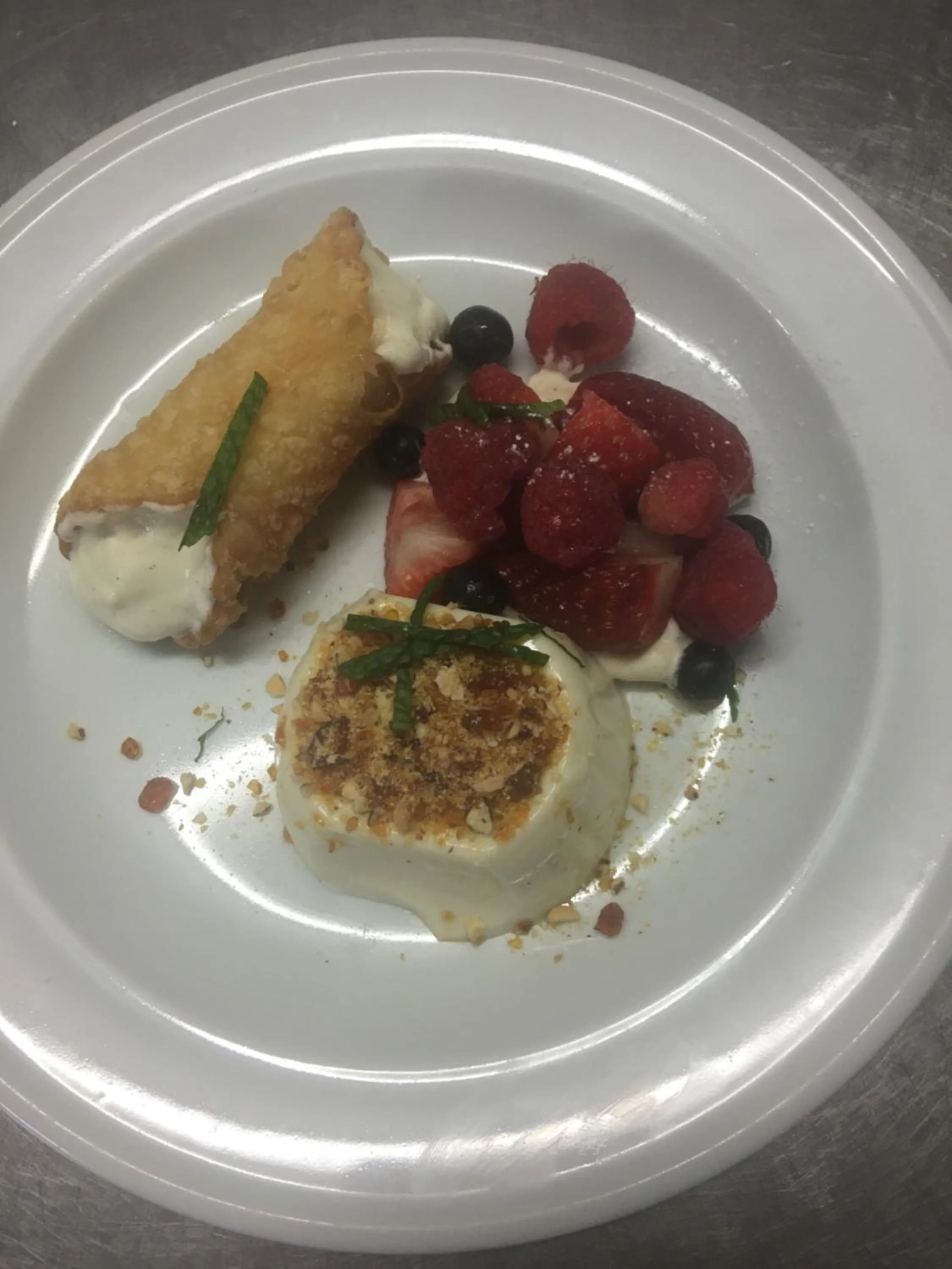 Restaurant/places to eat in Girraween Country Inn