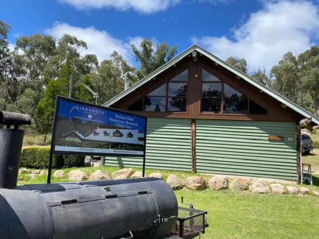 BBQ facilities in Girraween Country Inn