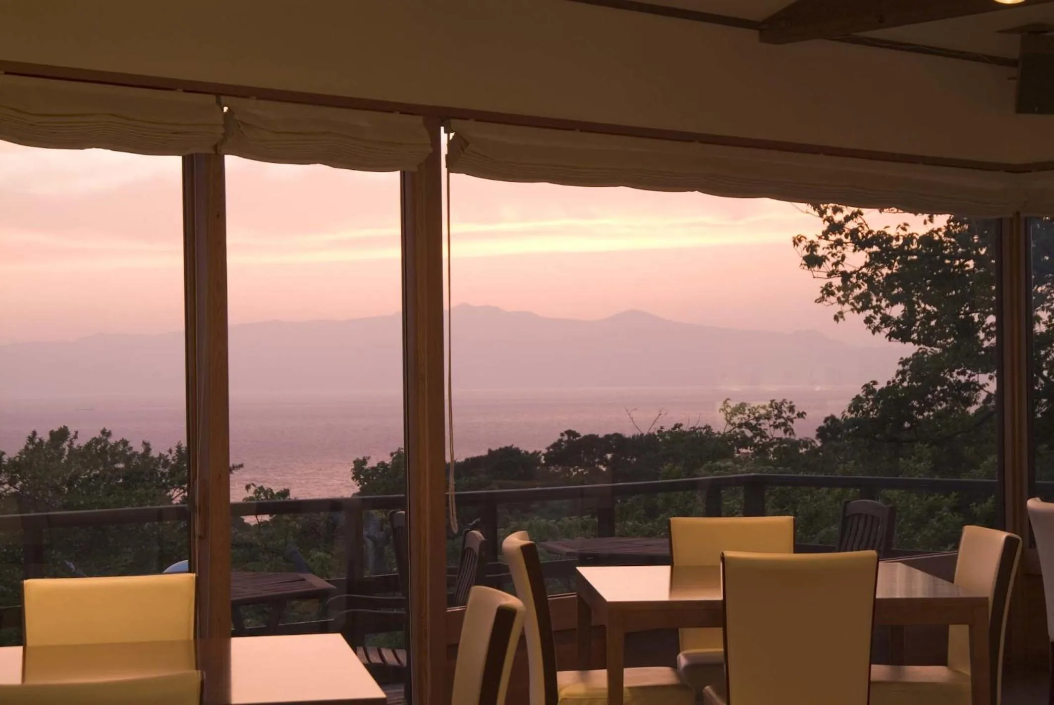 Restaurant/places to eat in Mashio Hotel & Resort