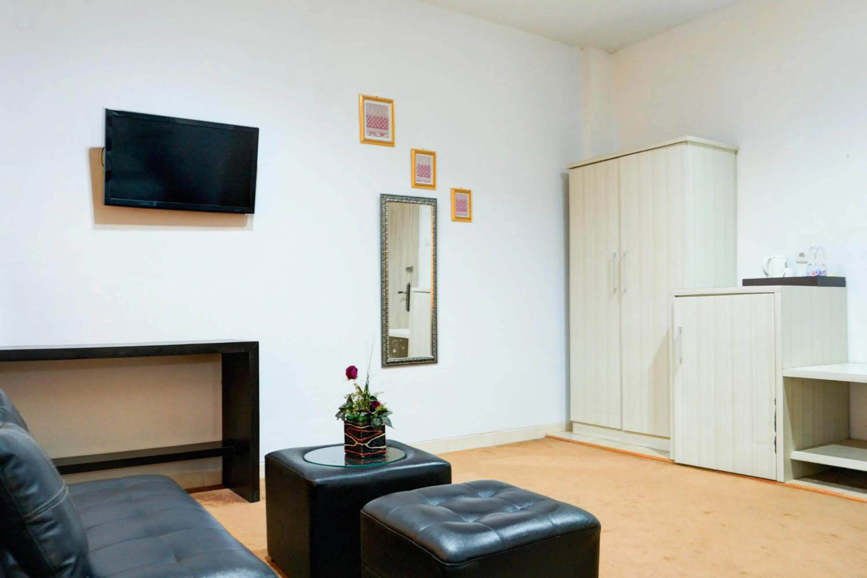 Bedroom in Collection O R.Sukamto Near Palembang Trade Center Mall